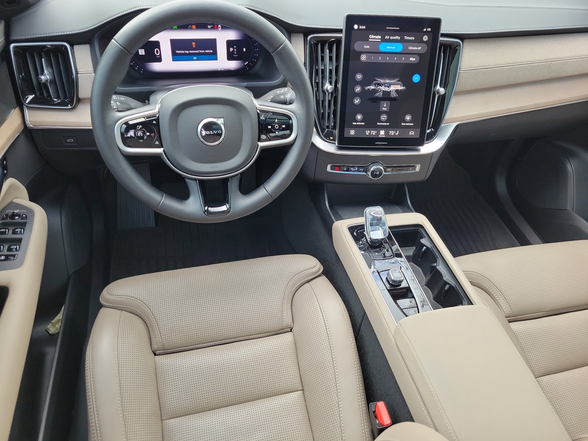 2025 Volvo XC90 Ultra - Photo 15