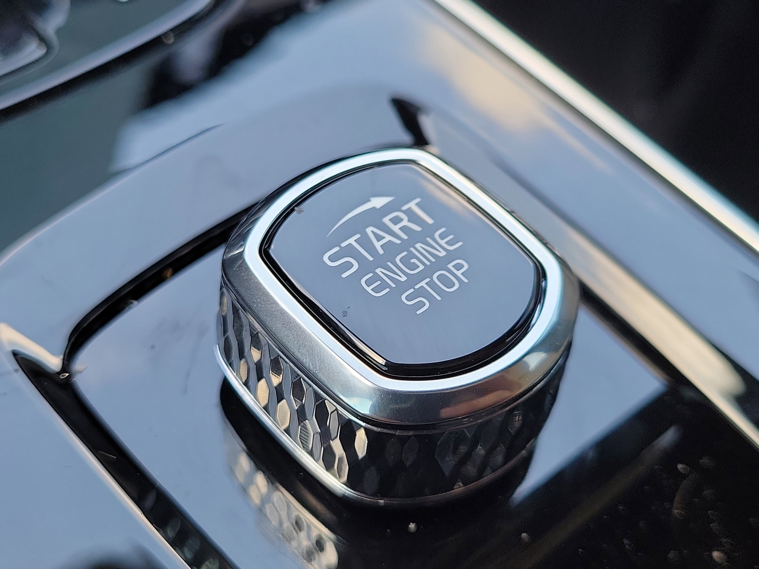 2026 Volvo XC90 Core - Photo 33