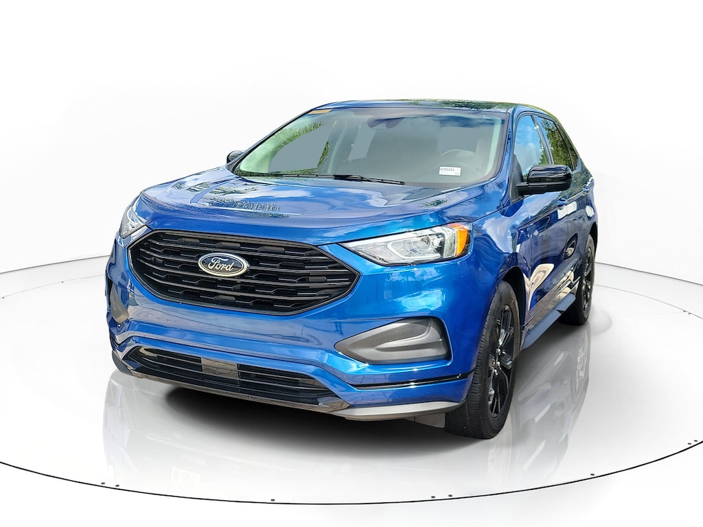 Used 2024 Ford Edge SE SUV