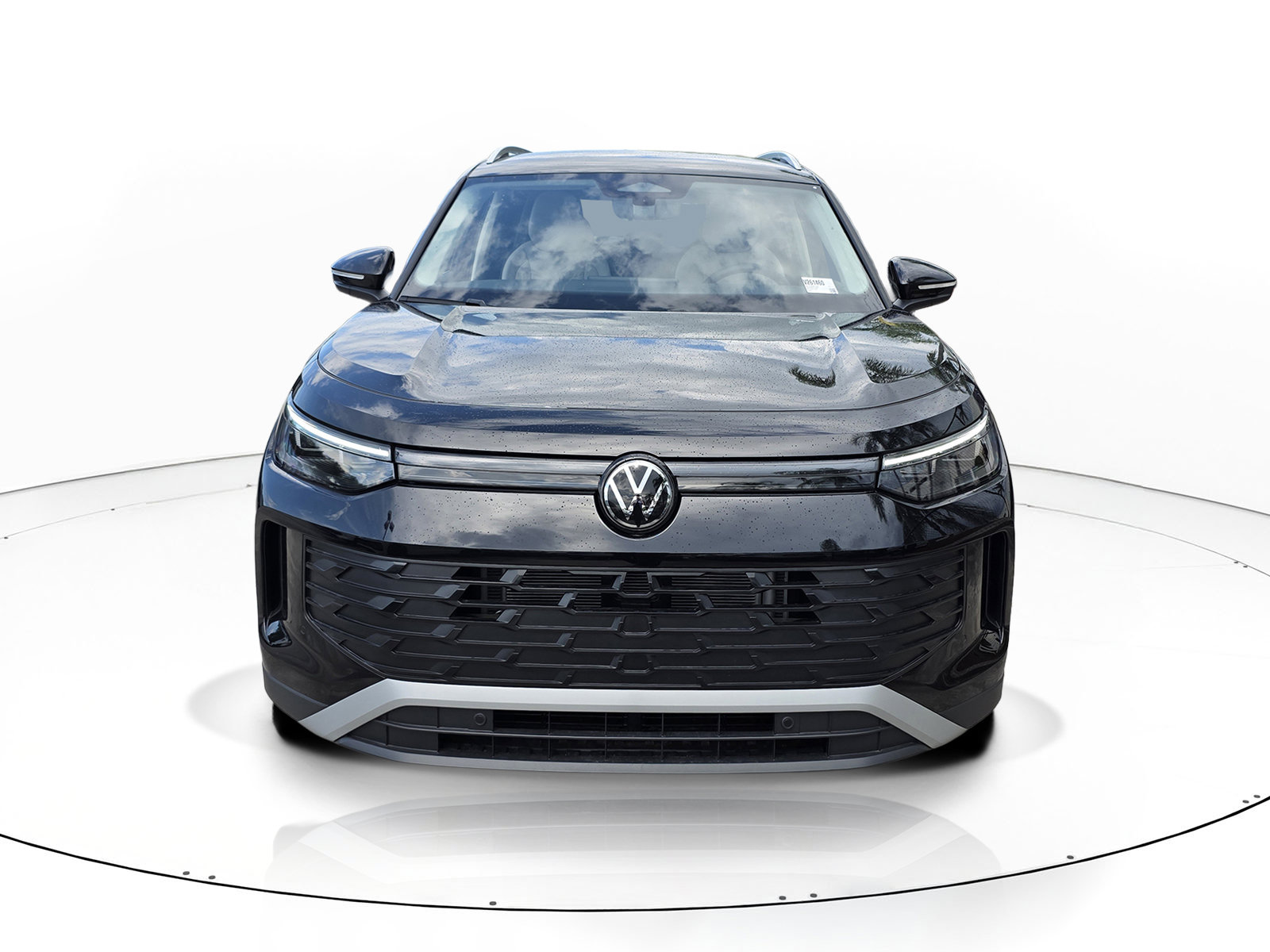 New 2026 Volkswagen Tiguan SE SUV