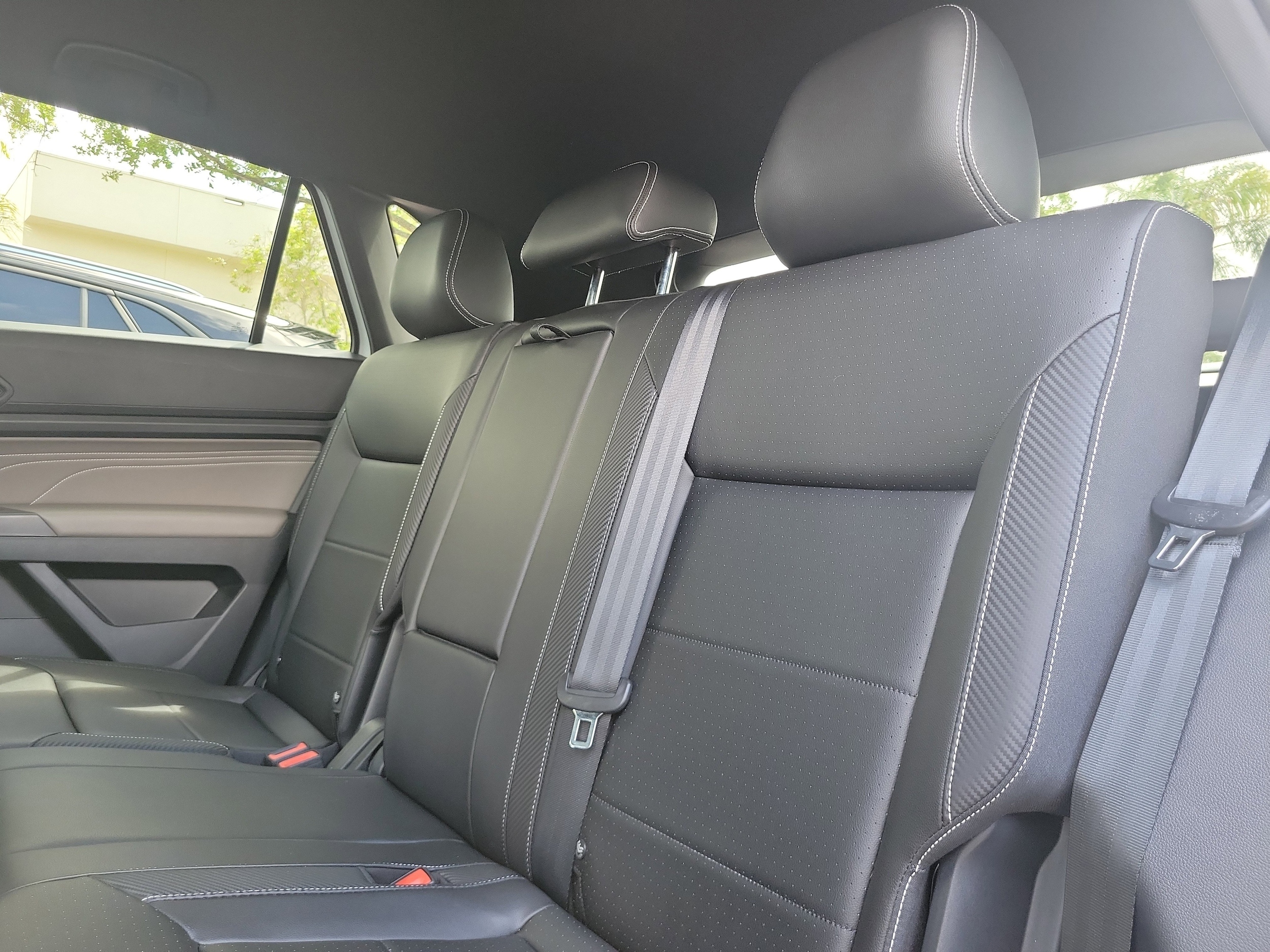 2023 Volkswagen Atlas Cross Sport SE w/Tech - Photo 6