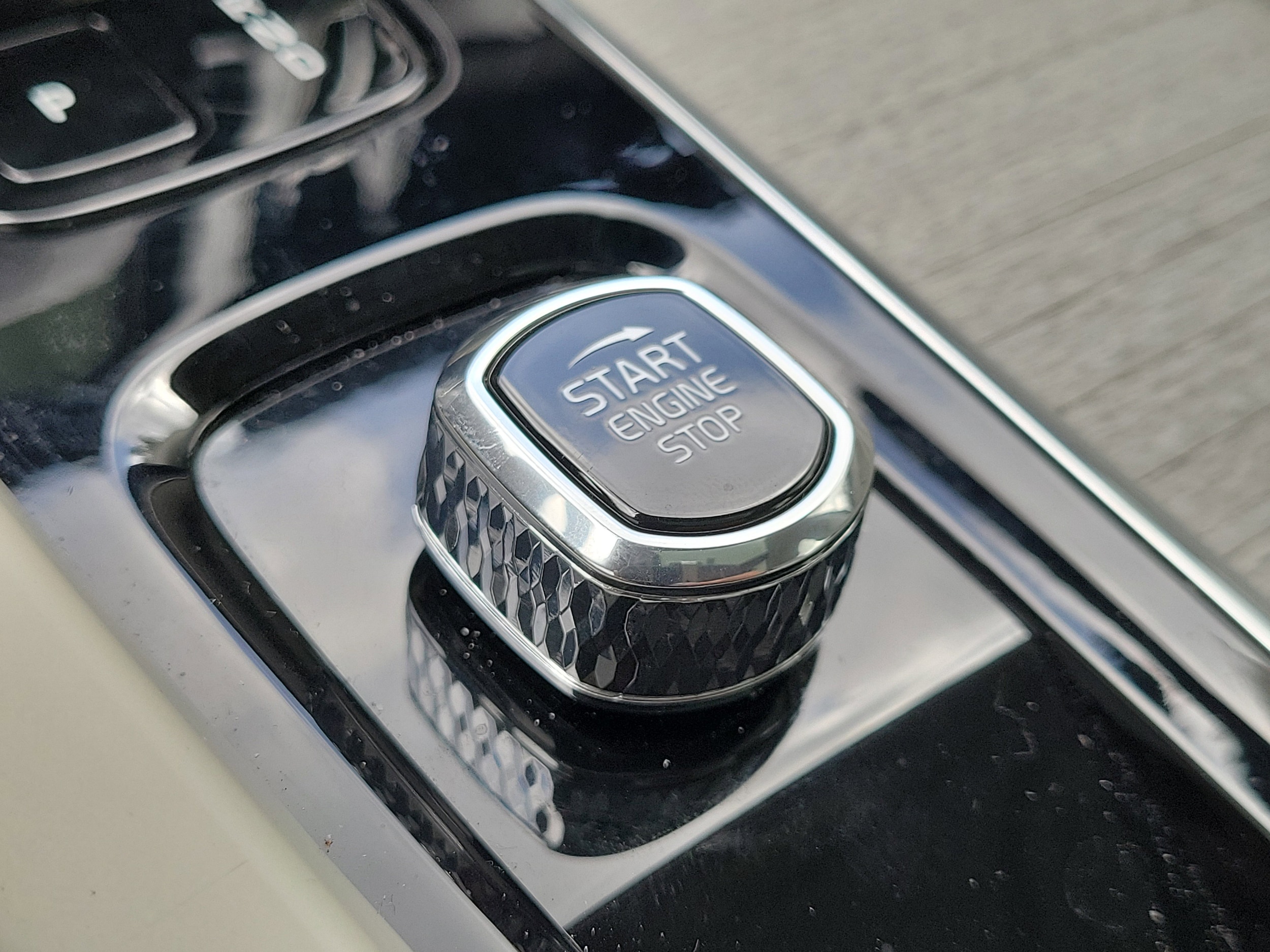 2023 Volvo XC60 Plus - Photo 30