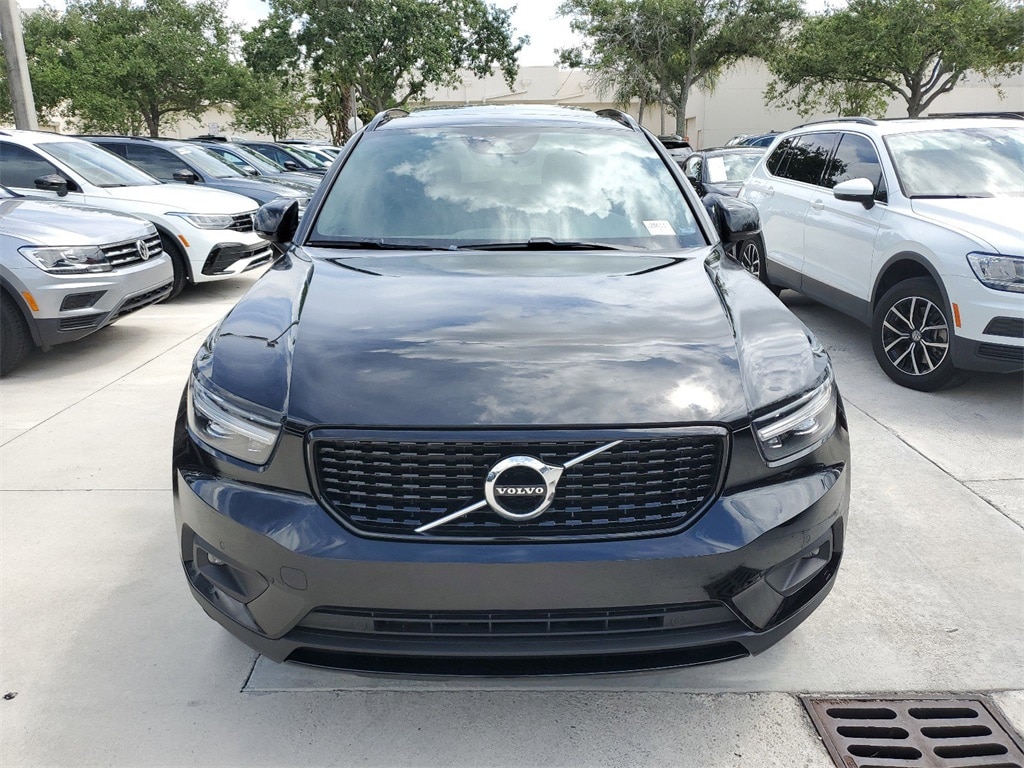 Used 2021 Volvo XC40 R-Design with VIN YV4AC2HM2M2586769 for sale in Coconut Creek, FL