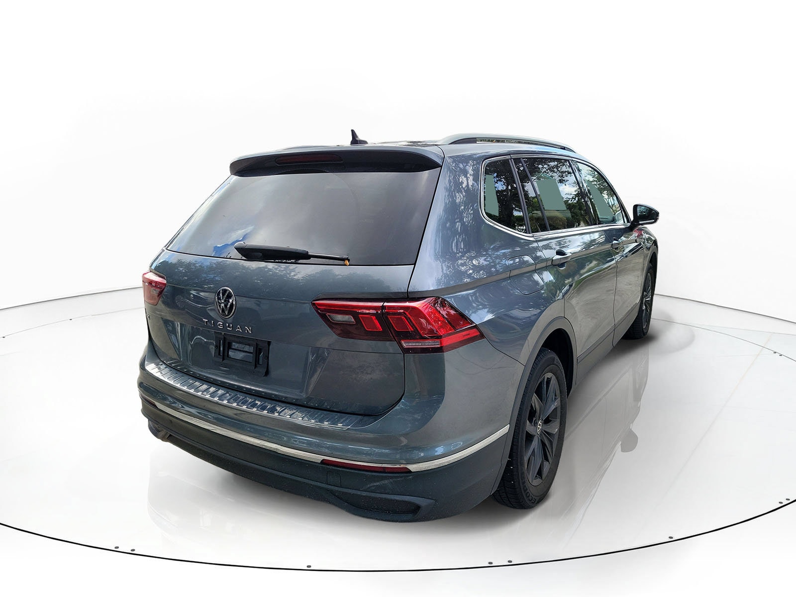 2024 Volkswagen Tiguan SE - Photo 7
