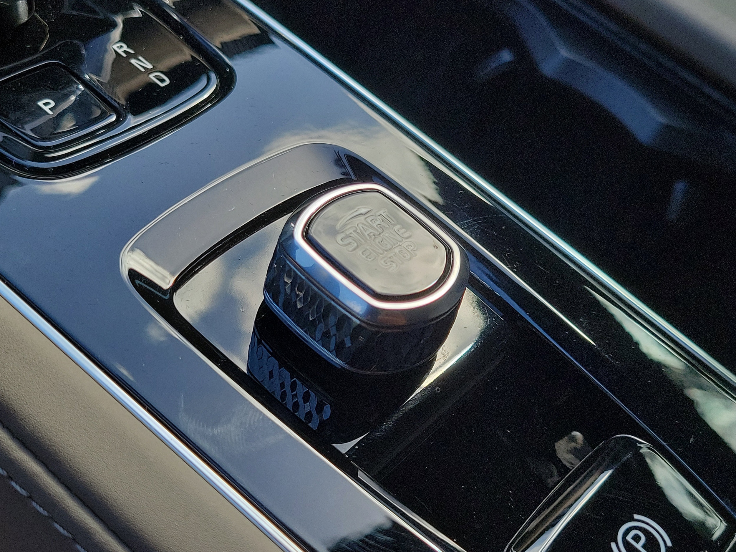 2026 Volvo XC90 Plus - Photo 26