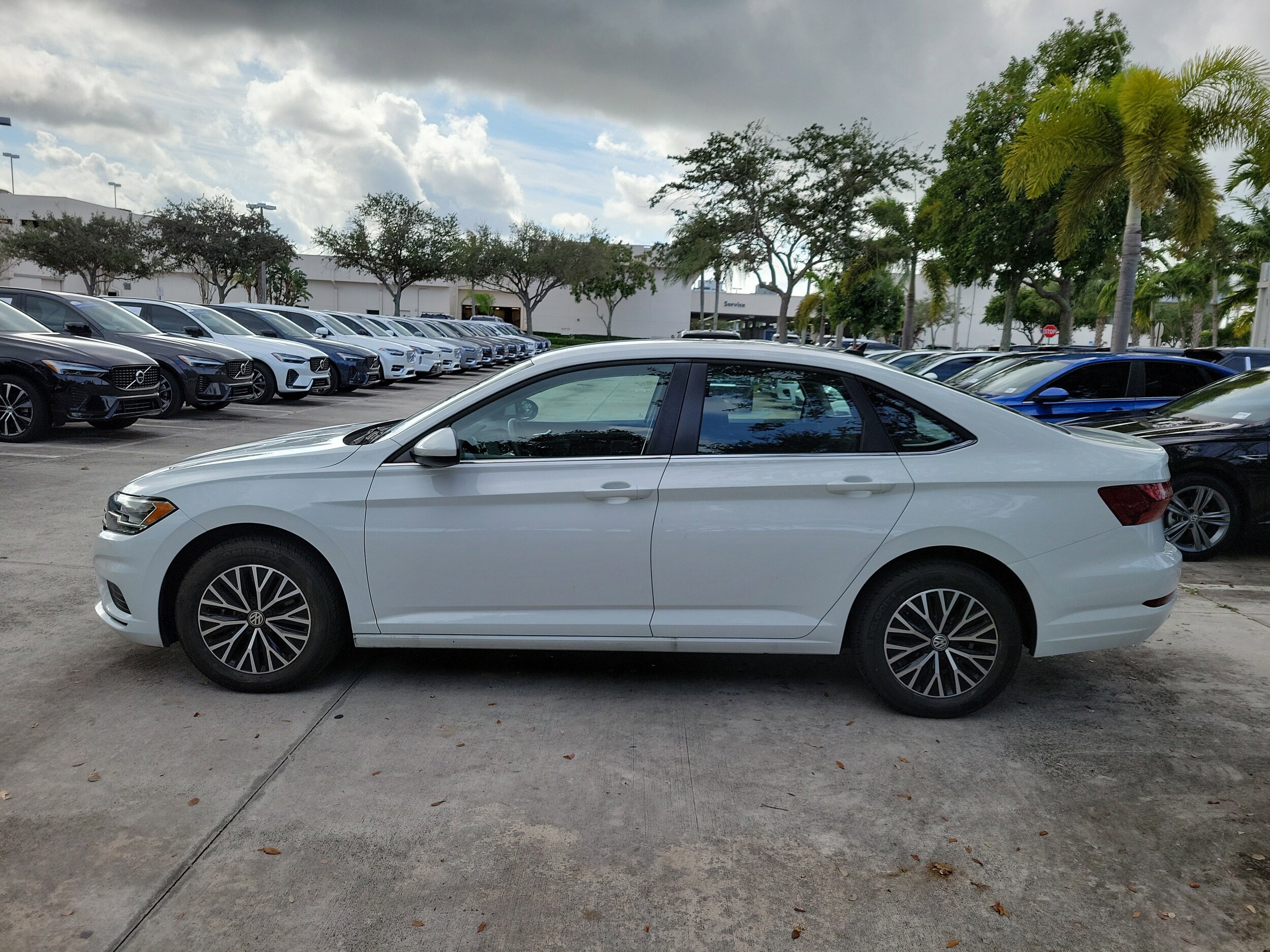 2021 Volkswagen Jetta 1.4T S photo 2