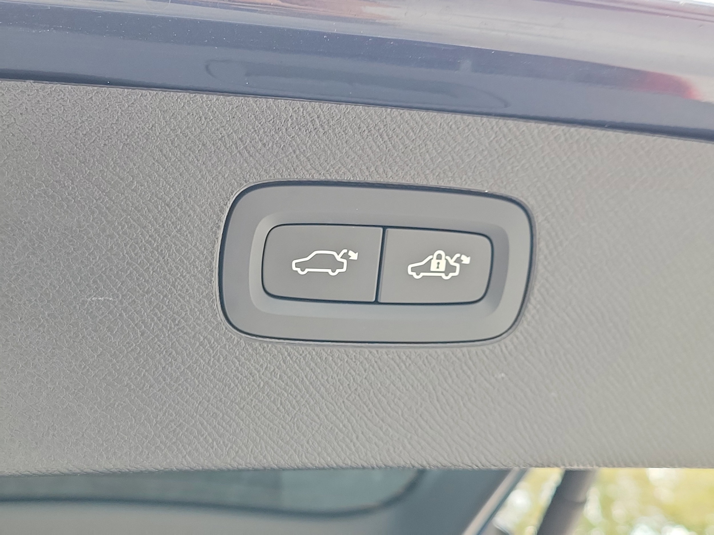 2026 Volvo XC90 Plus - Photo 12