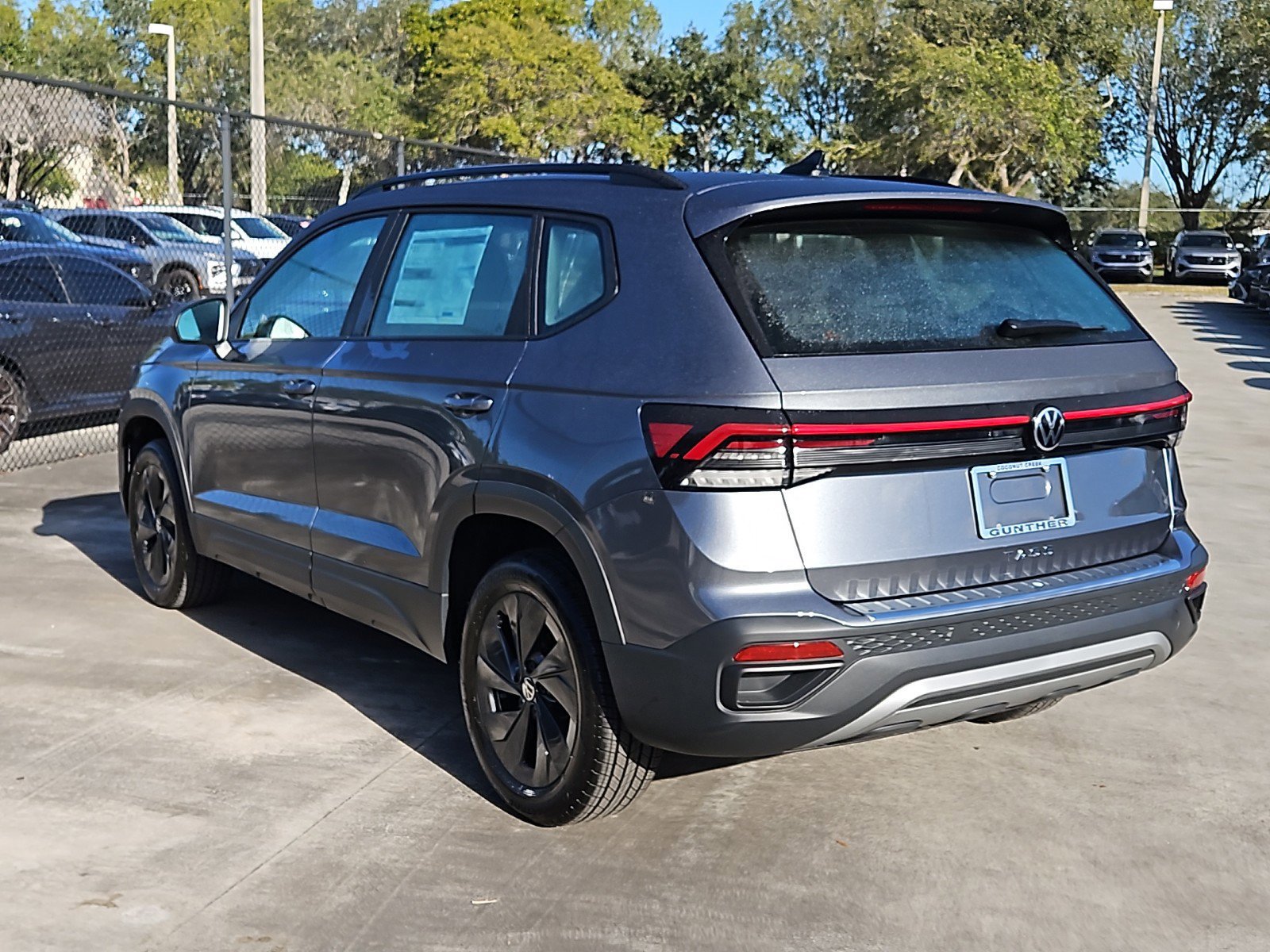 2025 Volkswagen Taos S photo 3