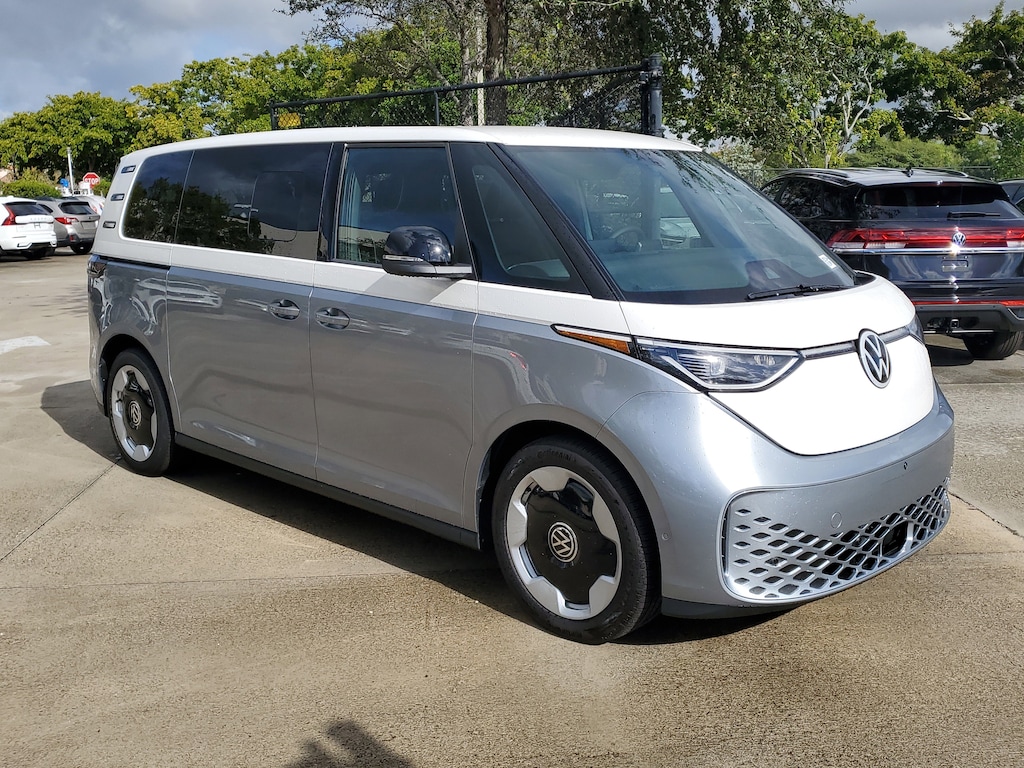 New 2025 Volkswagen ID. Buzz Pro S Plus Van 4MOTION