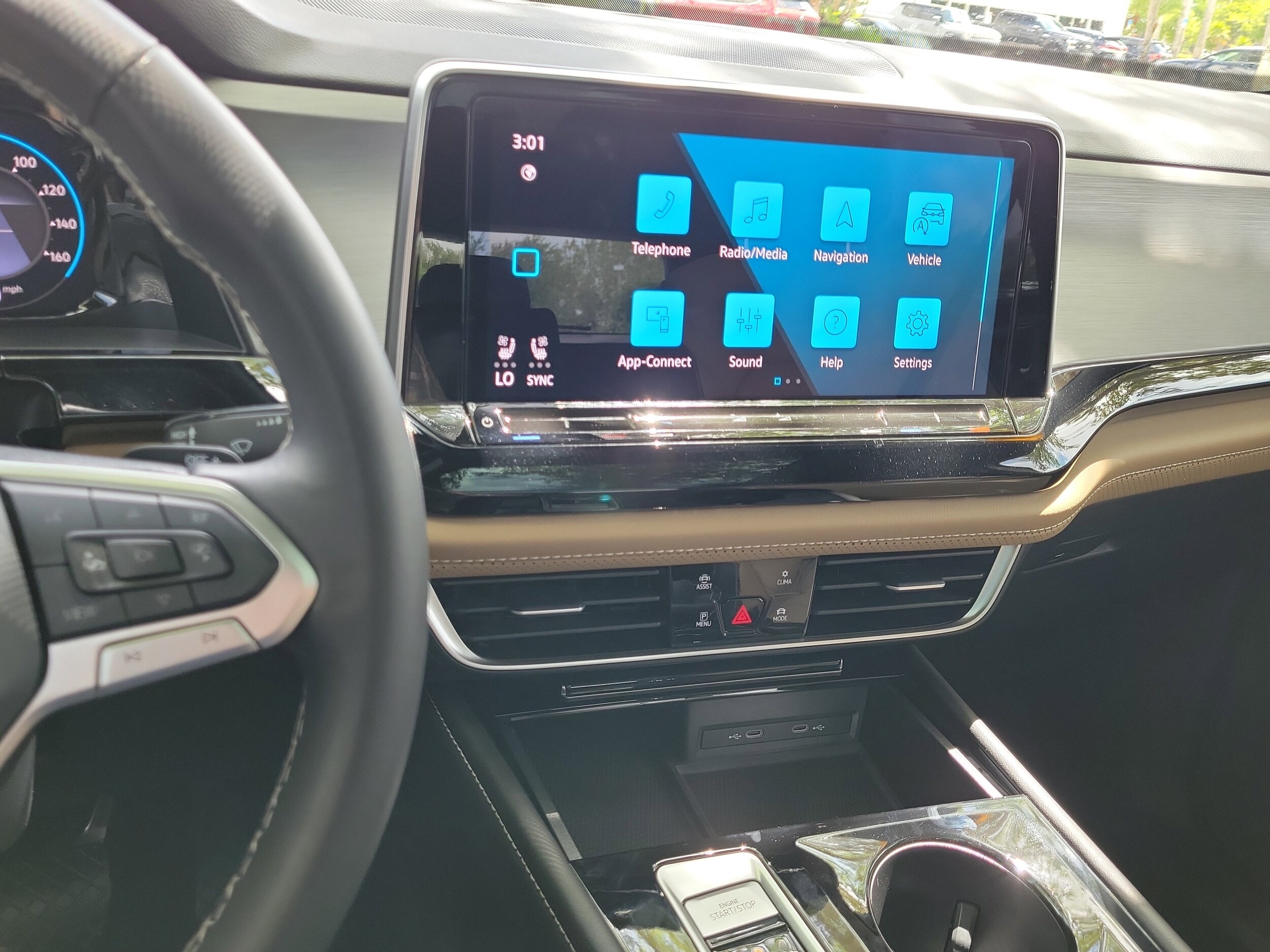 2024 Volkswagen Atlas Cross Sport SE w/Tech - Photo 27