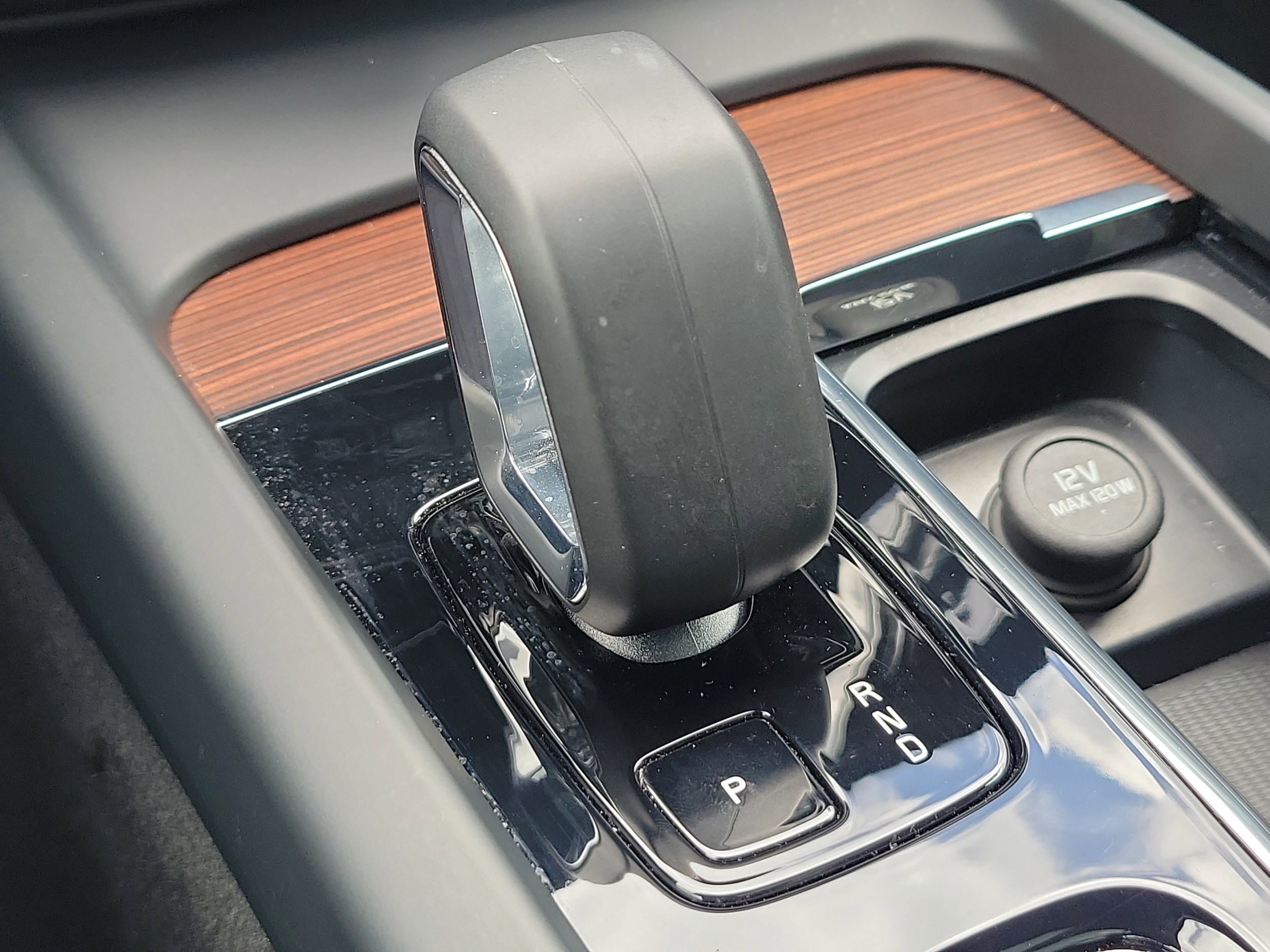 2023 Volvo XC60 Plus - Photo 22