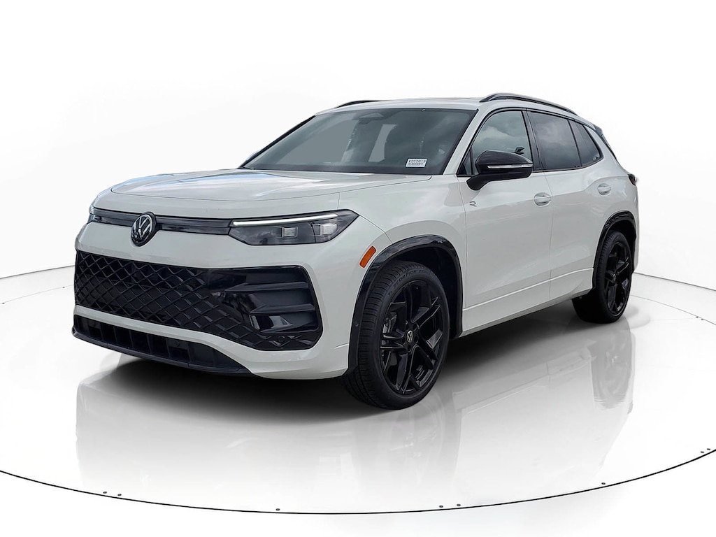 New 2026 Volkswagen Tiguan SE R-Line Black SUV