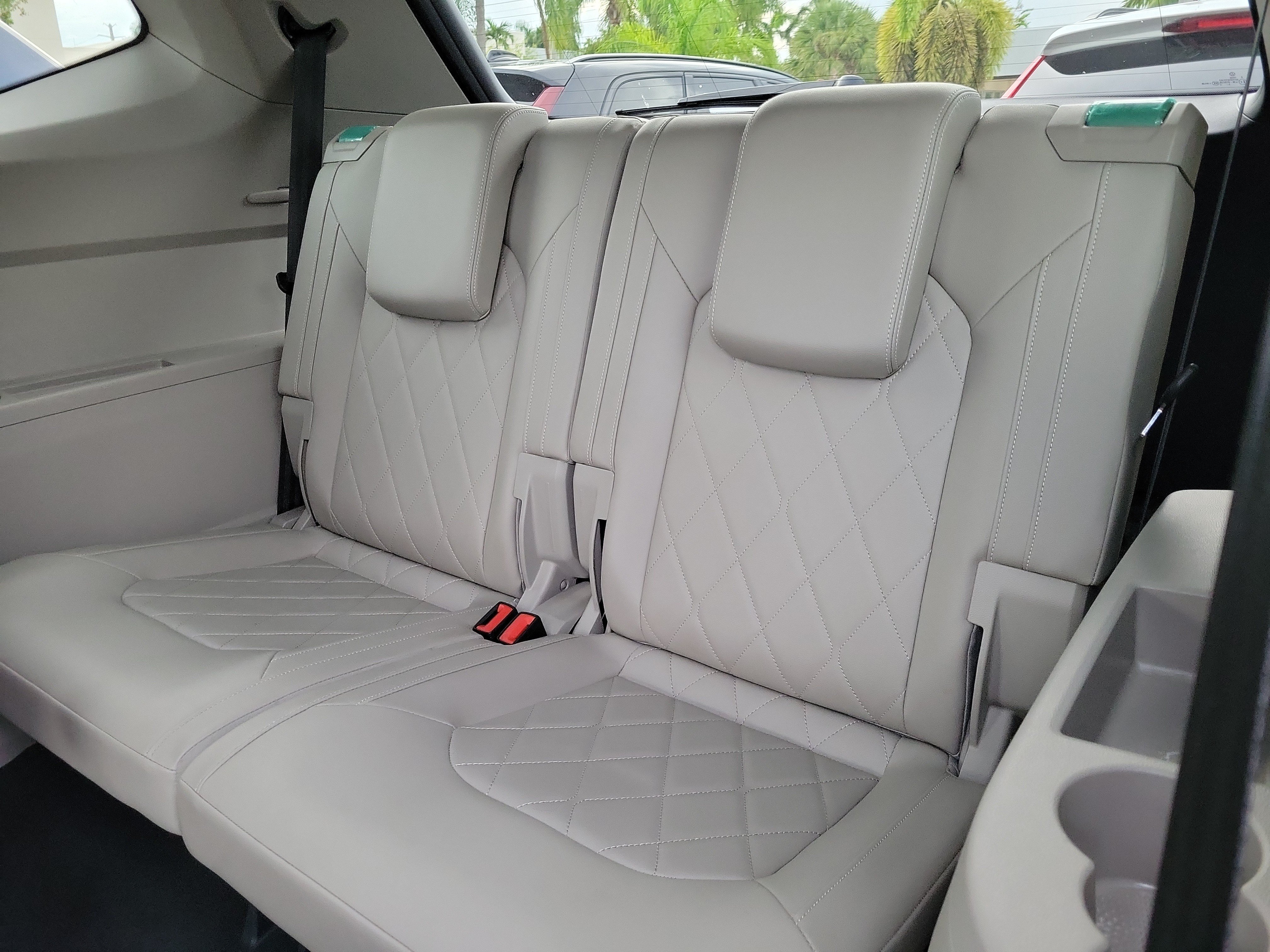 2024 Volkswagen Atlas SEL Premium R-Line - Photo 16