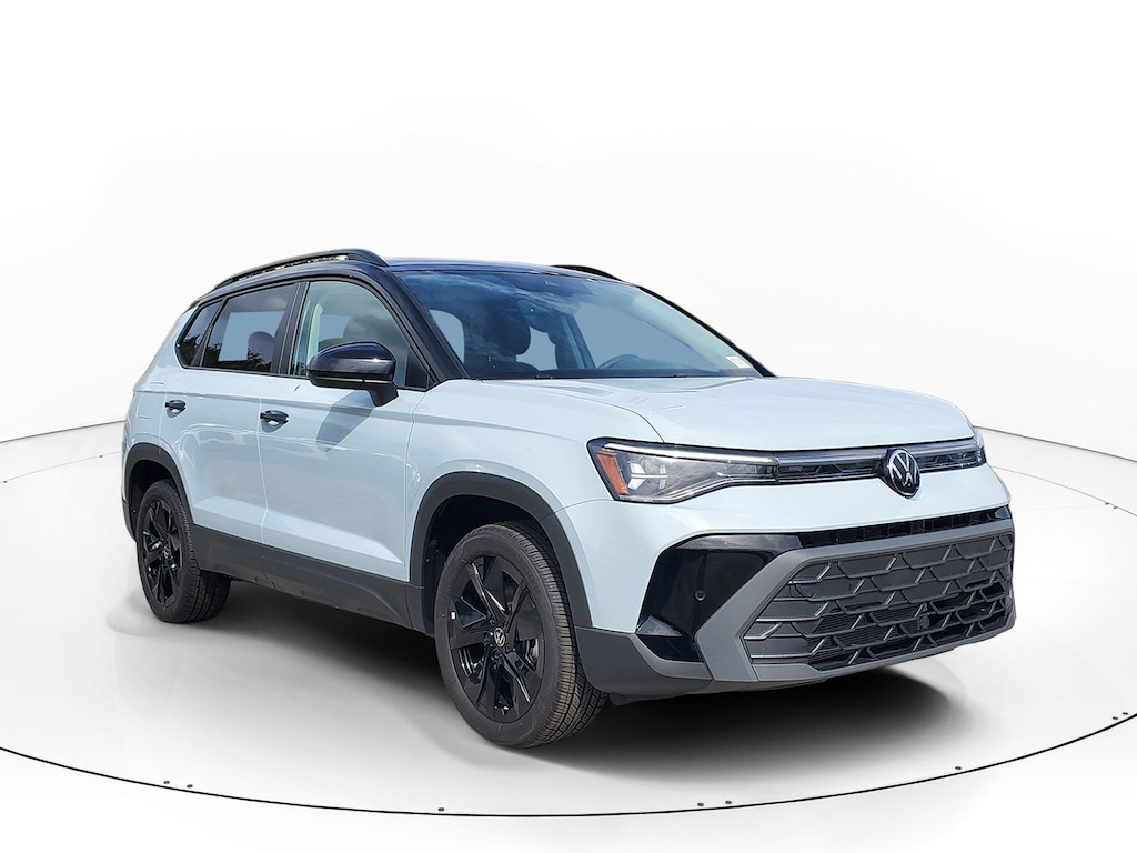New 2026 Volkswagen Taos 1.5T SE Black SUV