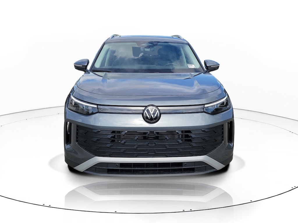 New 2026 Volkswagen Tiguan SE SUV