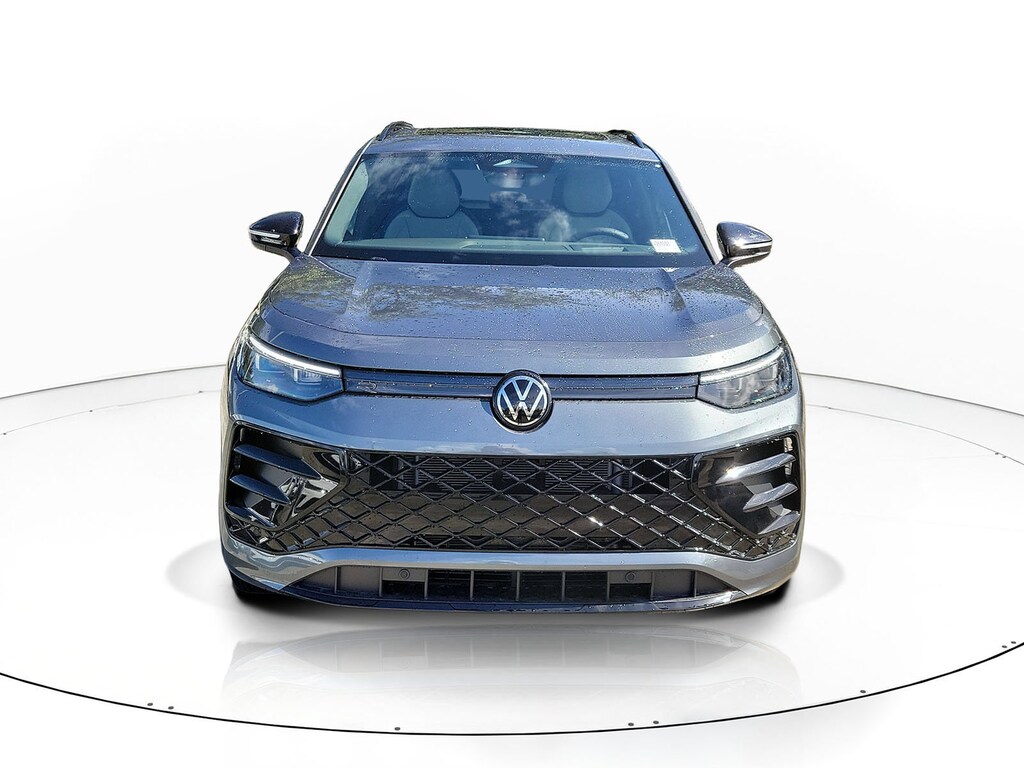 New 2026 Volkswagen Tiguan SE R-Line Black SUV