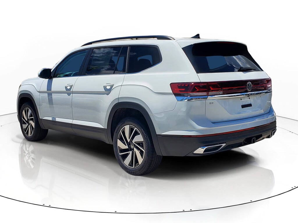 New 2026 Volkswagen Atlas SE w/Technology SUV