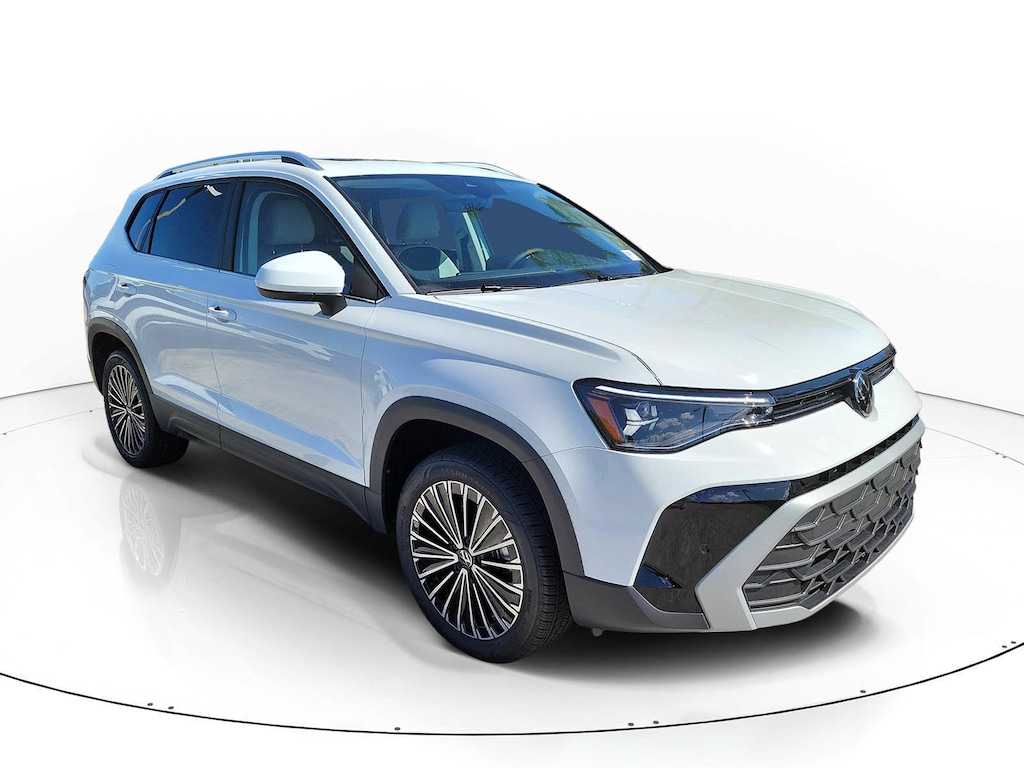 New 2026 Volkswagen Taos 1.5T SE SUV