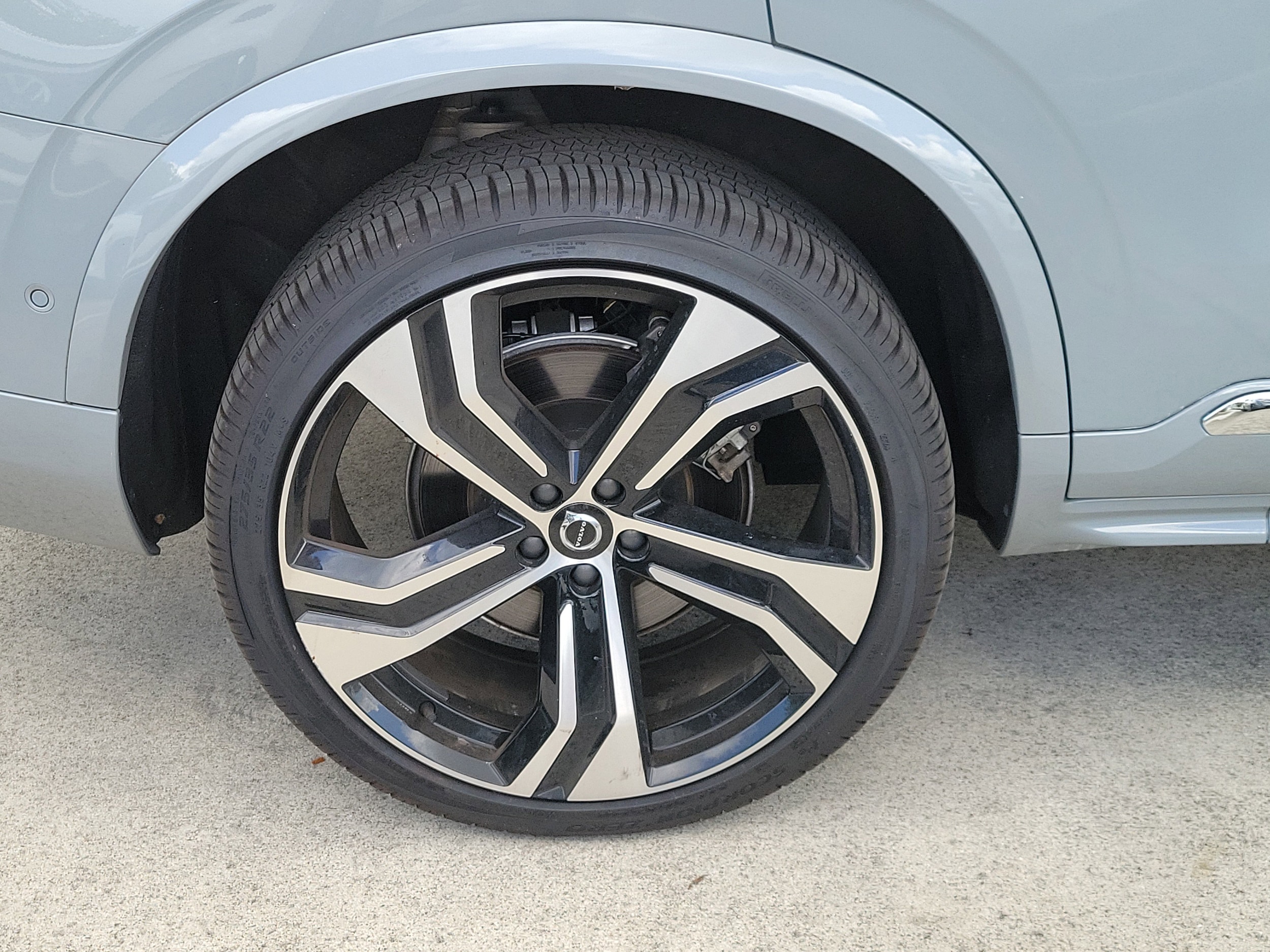 2025 Volvo XC90 Ultra - Photo 12