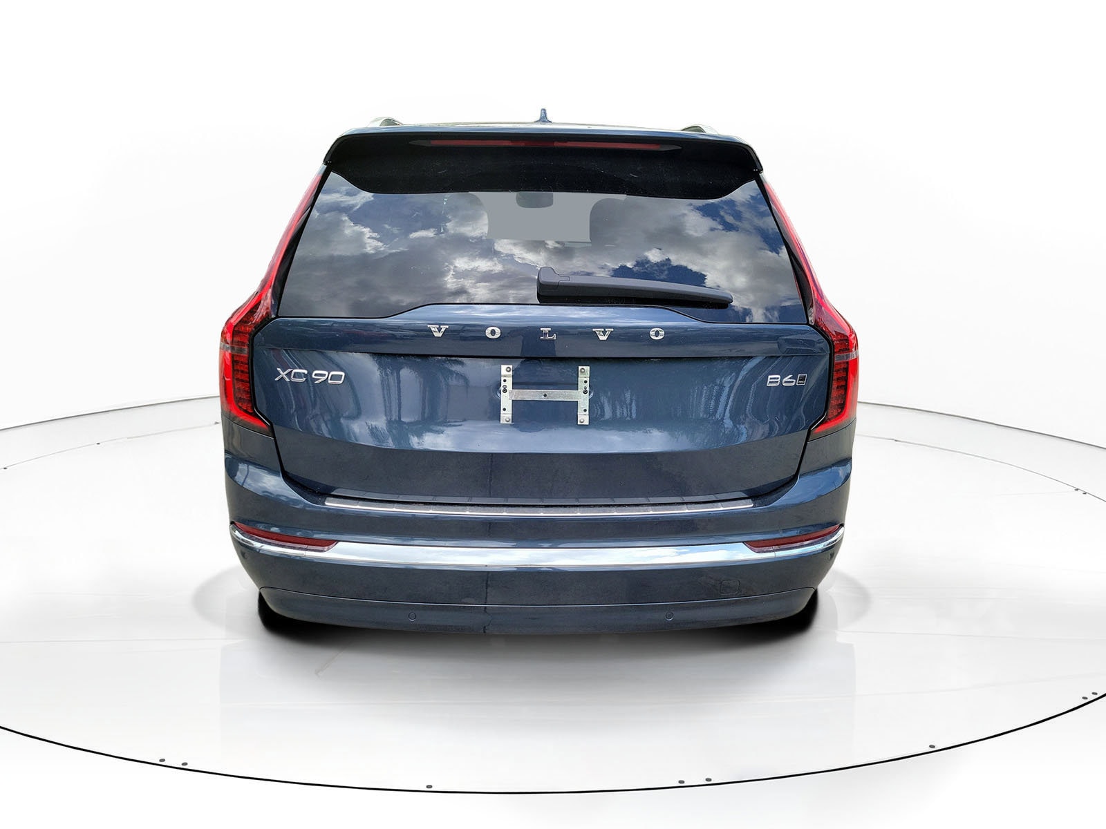 2026 Volvo XC90 Plus - Photo 8