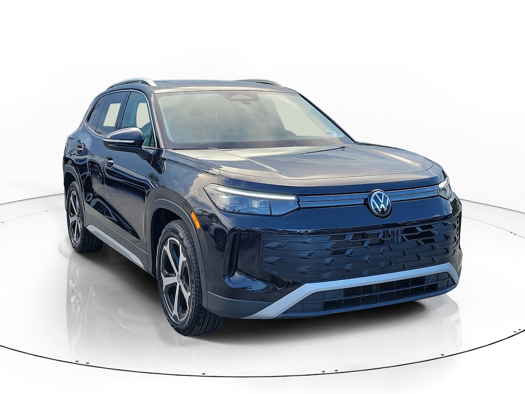 New 2026 Volkswagen Tiguan SE SUV