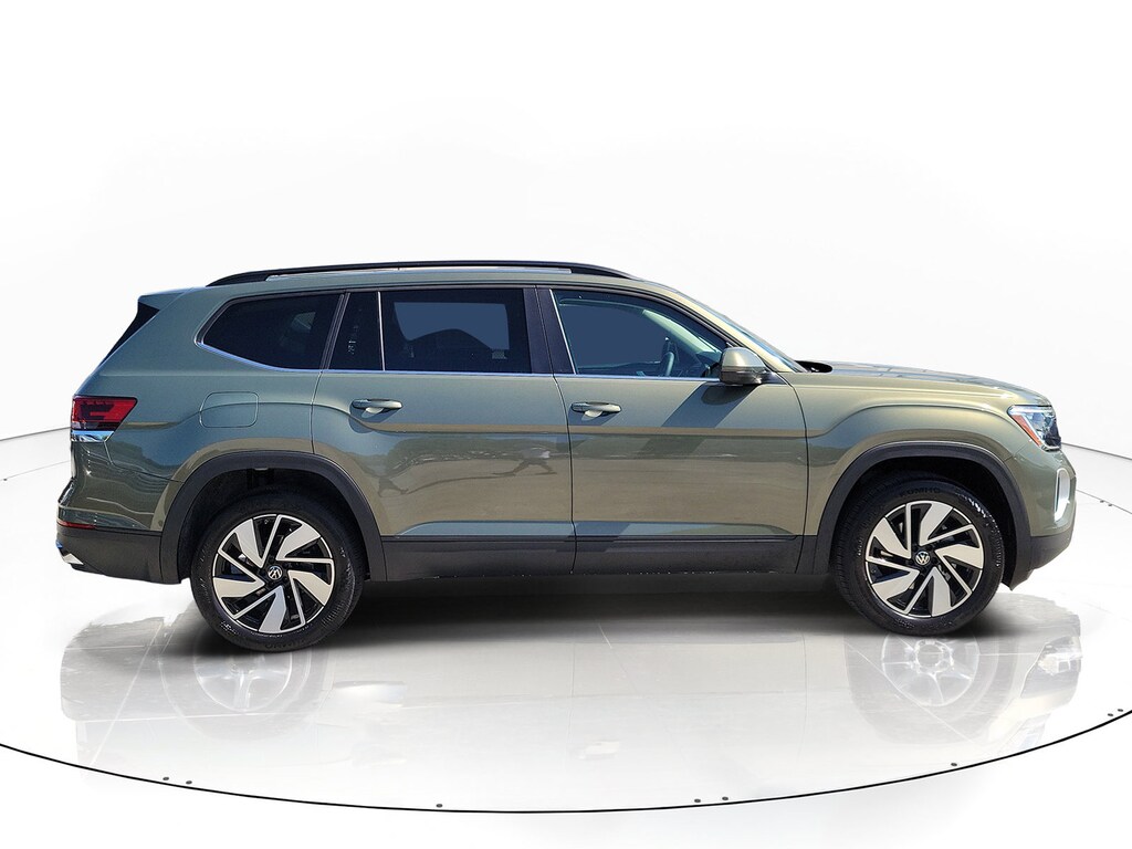 New 2026 Volkswagen Atlas SE w/Technology SUV