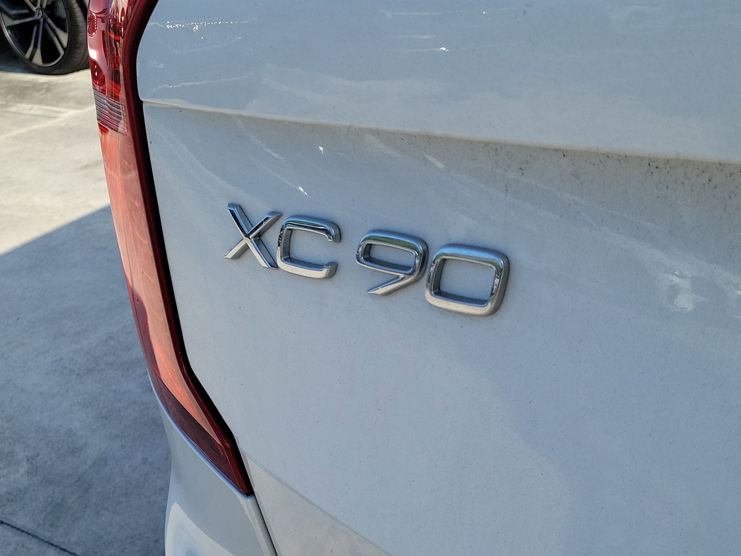2025 Volvo XC90 Plus - Photo 9