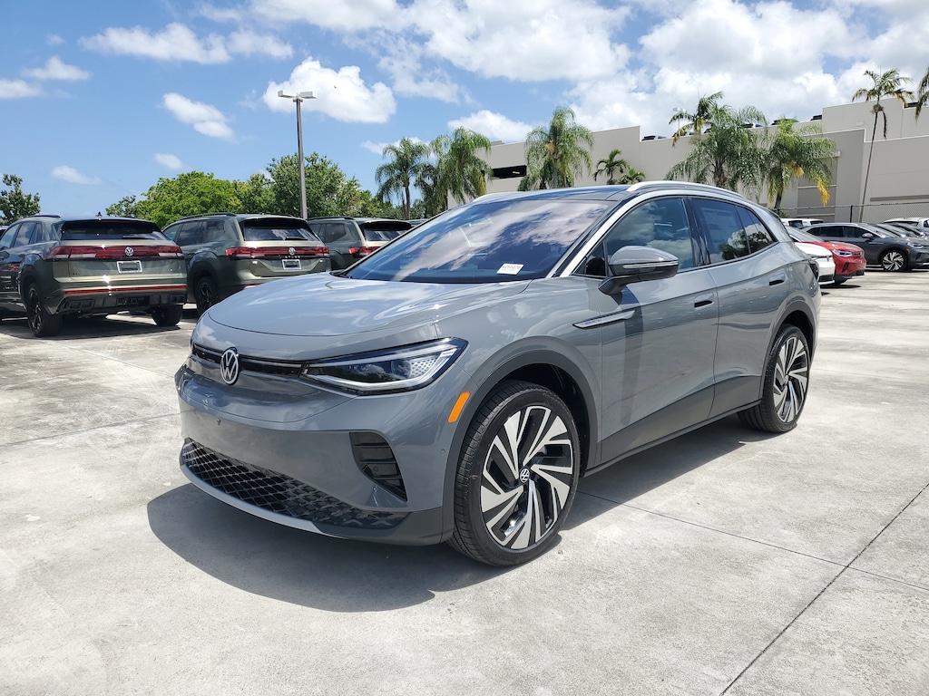 New 2025 Volkswagen ID.4 Pro S Plus SUV