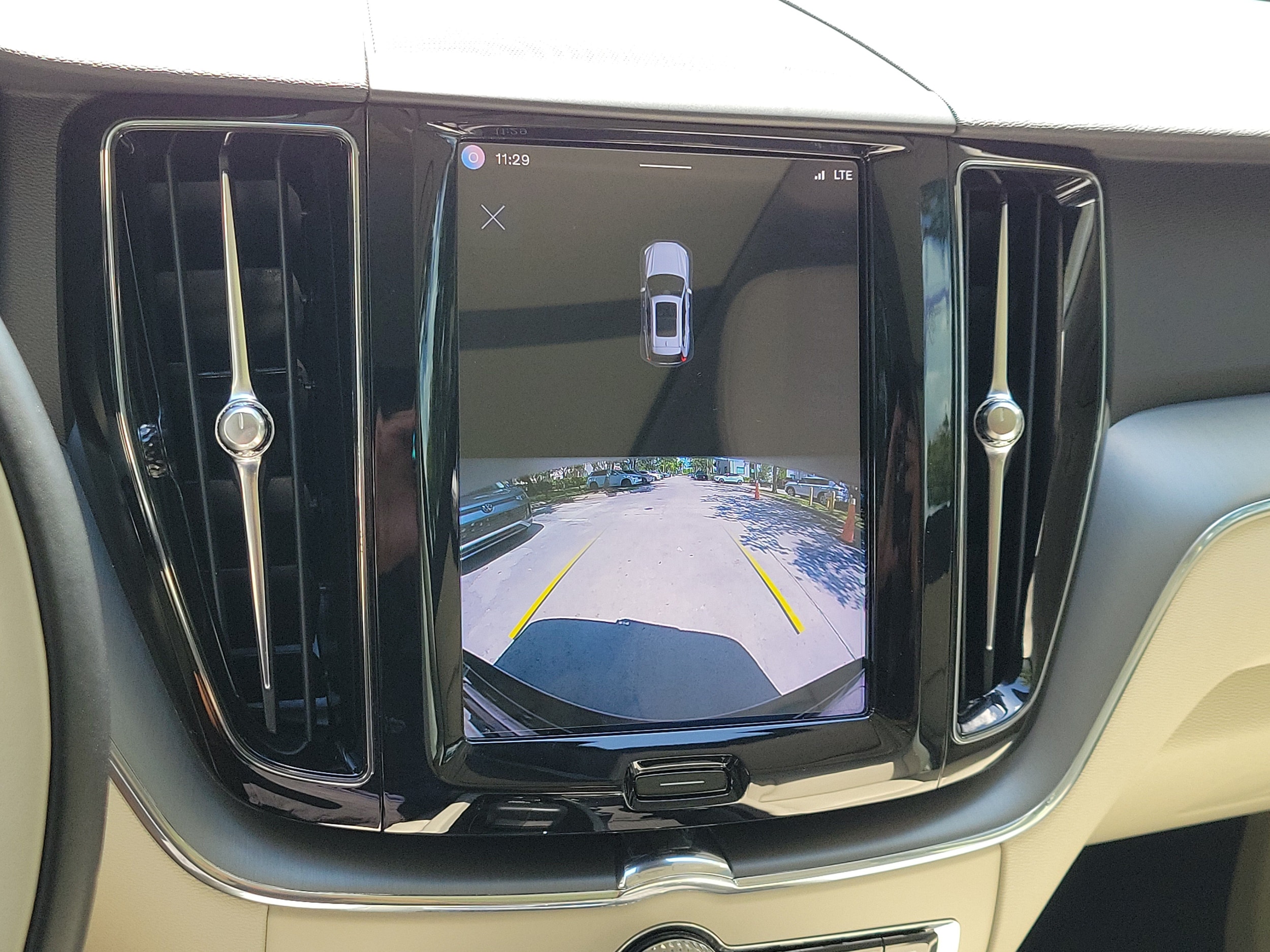 2023 Volvo XC60 Core - Photo 27