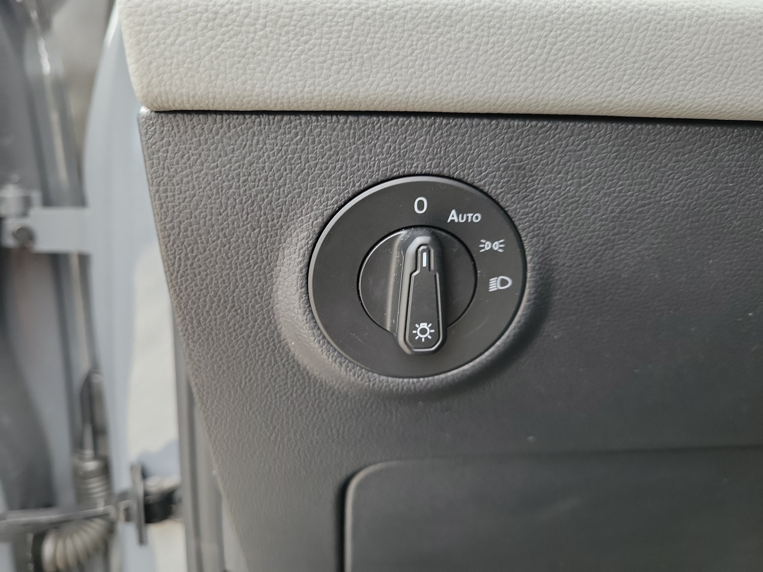 2023 Volkswagen Taos SE - Photo 20