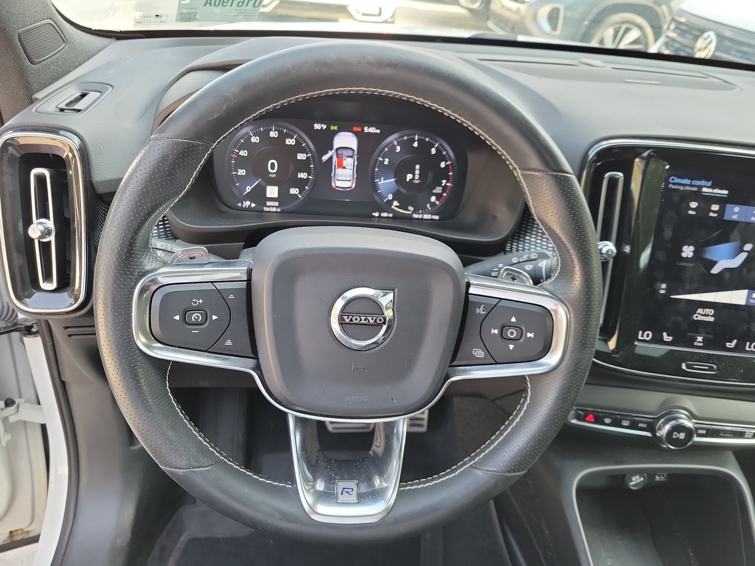2019 Volvo XC40 R-Design - Photo 19