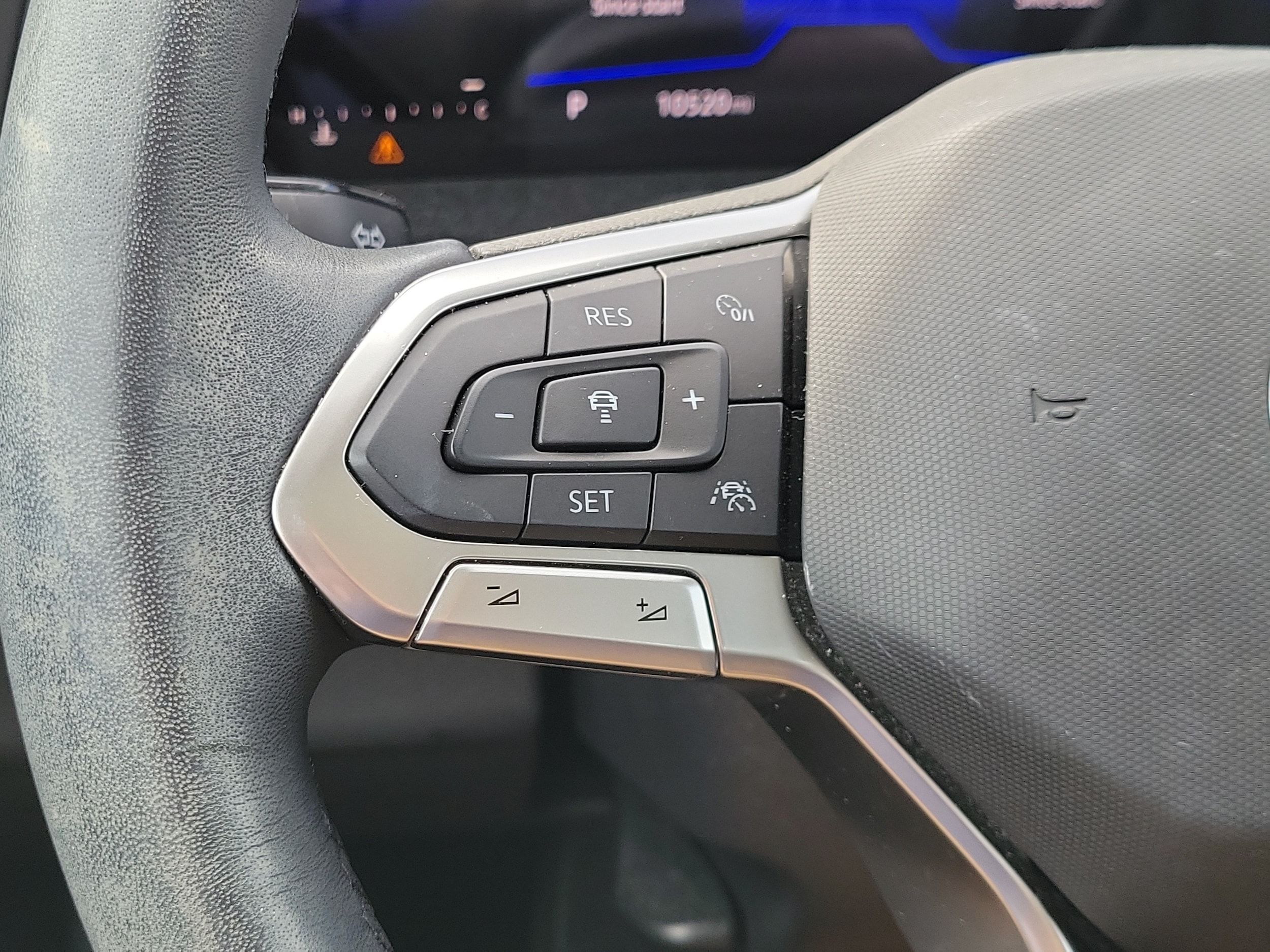 2023 Volkswagen Jetta SE - Photo 18