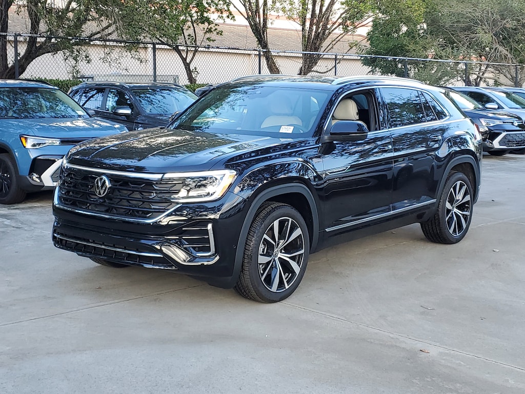 New 2026 Volkswagen Atlas Cross Sport 2.0T SEL Premium R-Line SUV