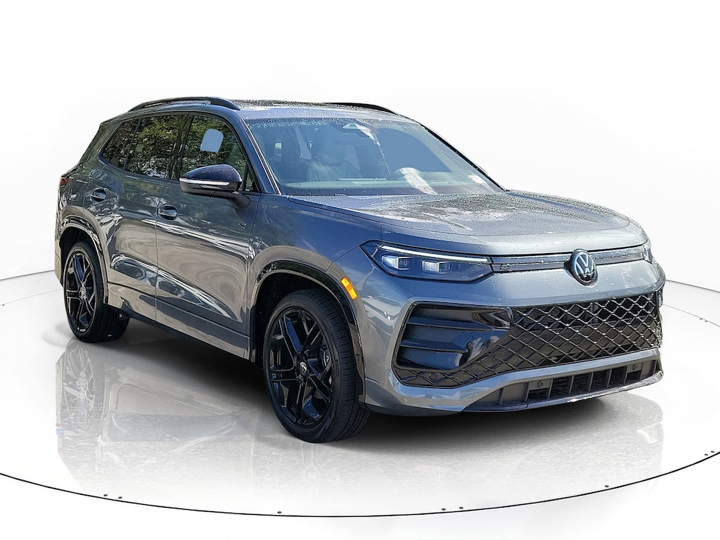 New 2026 Volkswagen Tiguan SE R-Line Black SUV