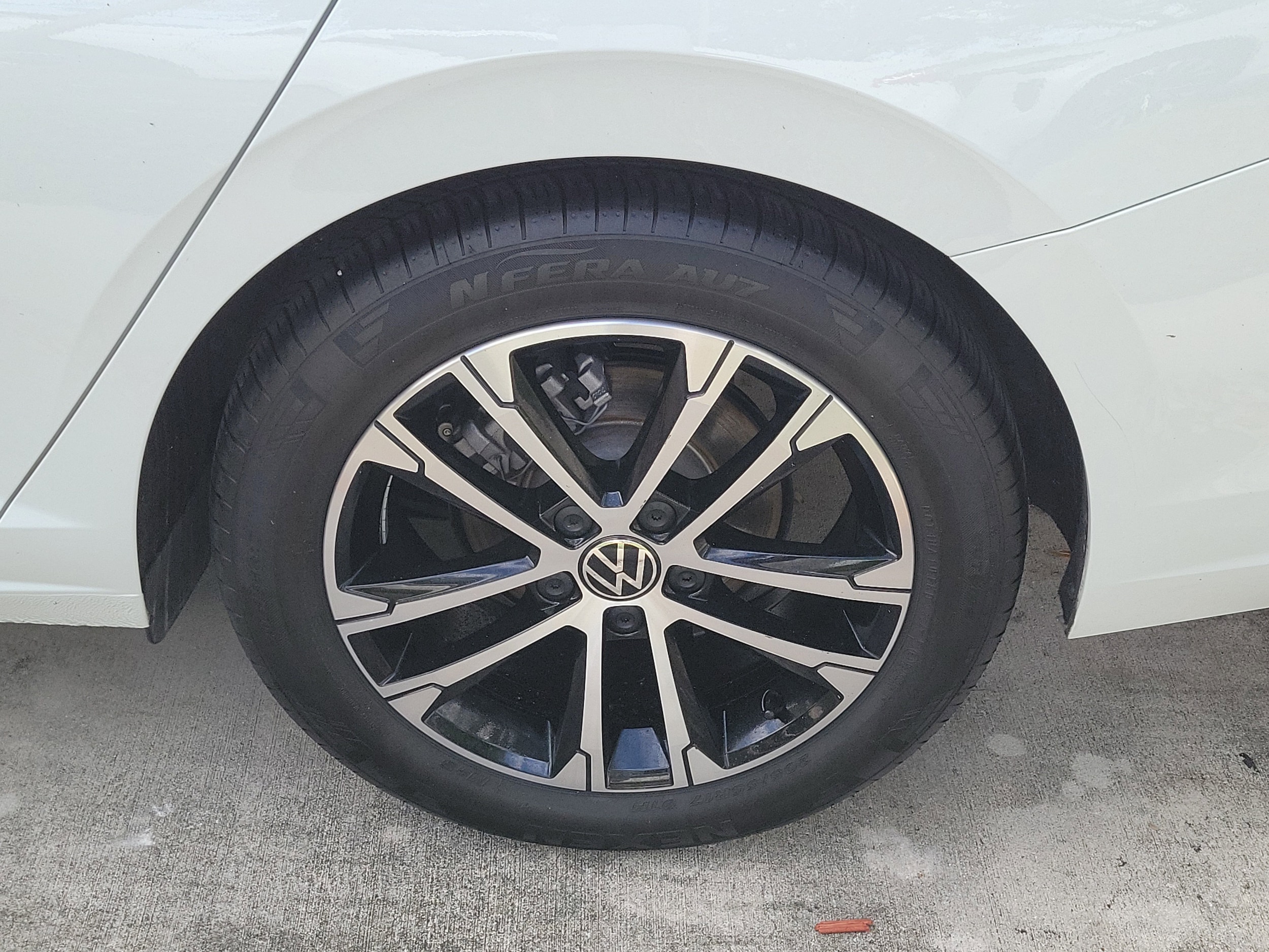 2025 Volkswagen Jetta Sport - Photo 8