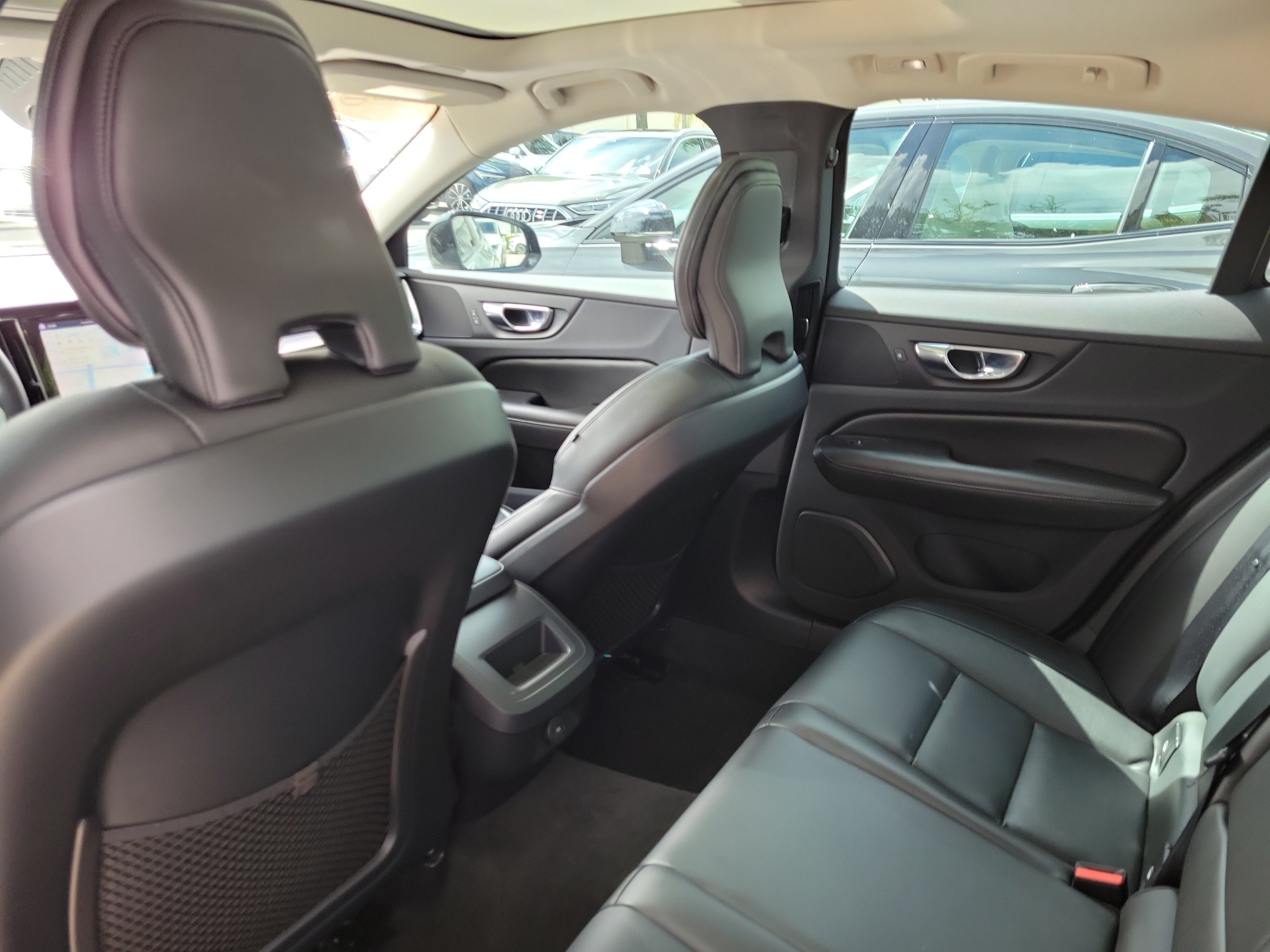 2023 Volvo S60 Core - Photo 12
