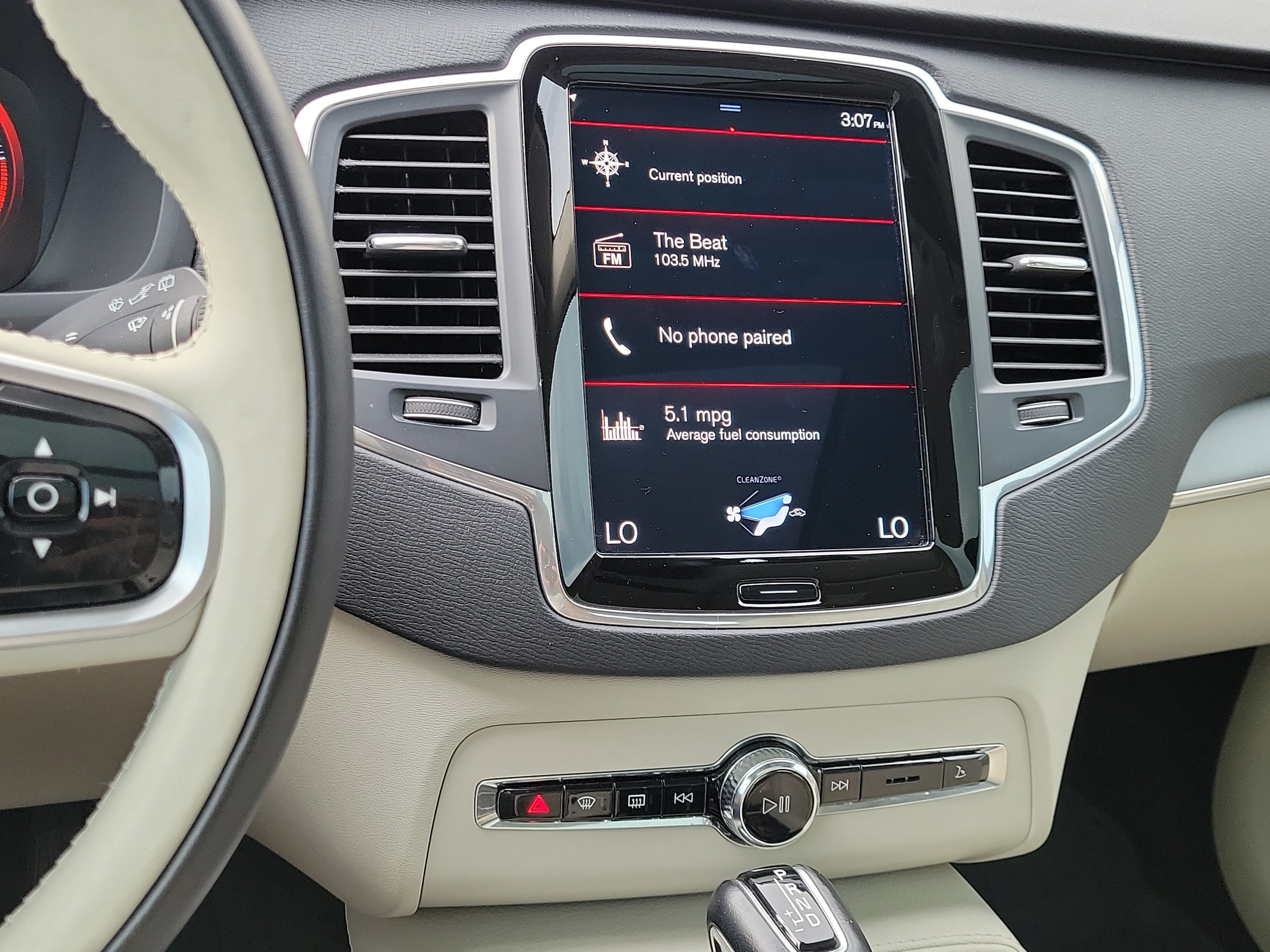 2022 Volvo XC90 Momentum - Photo 27