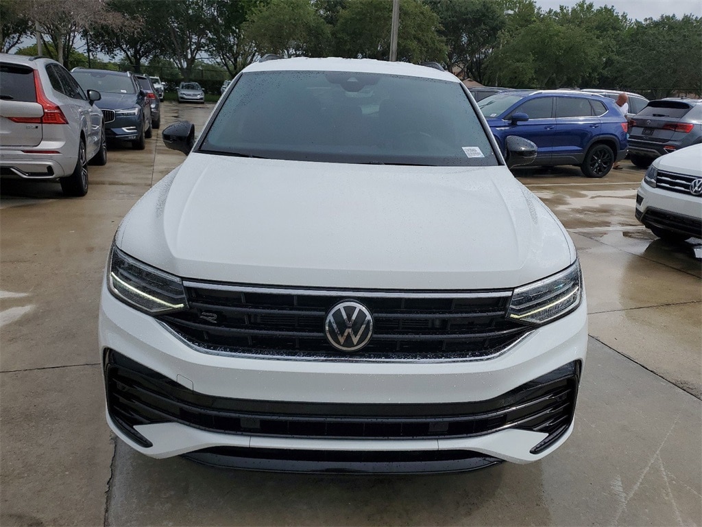 Certified 2022 Volkswagen Tiguan SE R-LINE BLACK with VIN 3VVCB7AX4NM039496 for sale in Coconut Creek, FL