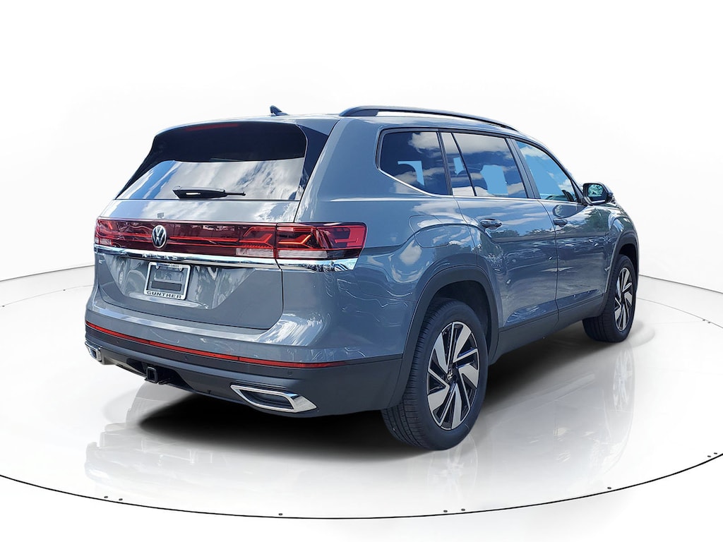 New 2026 Volkswagen Atlas SE w/Technology SUV