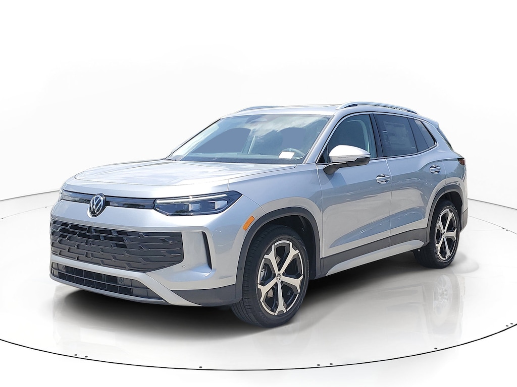 New 2026 Volkswagen Tiguan 2.0T SE SUV