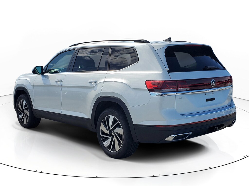 New 2026 Volkswagen Atlas SE w/Technology SUV