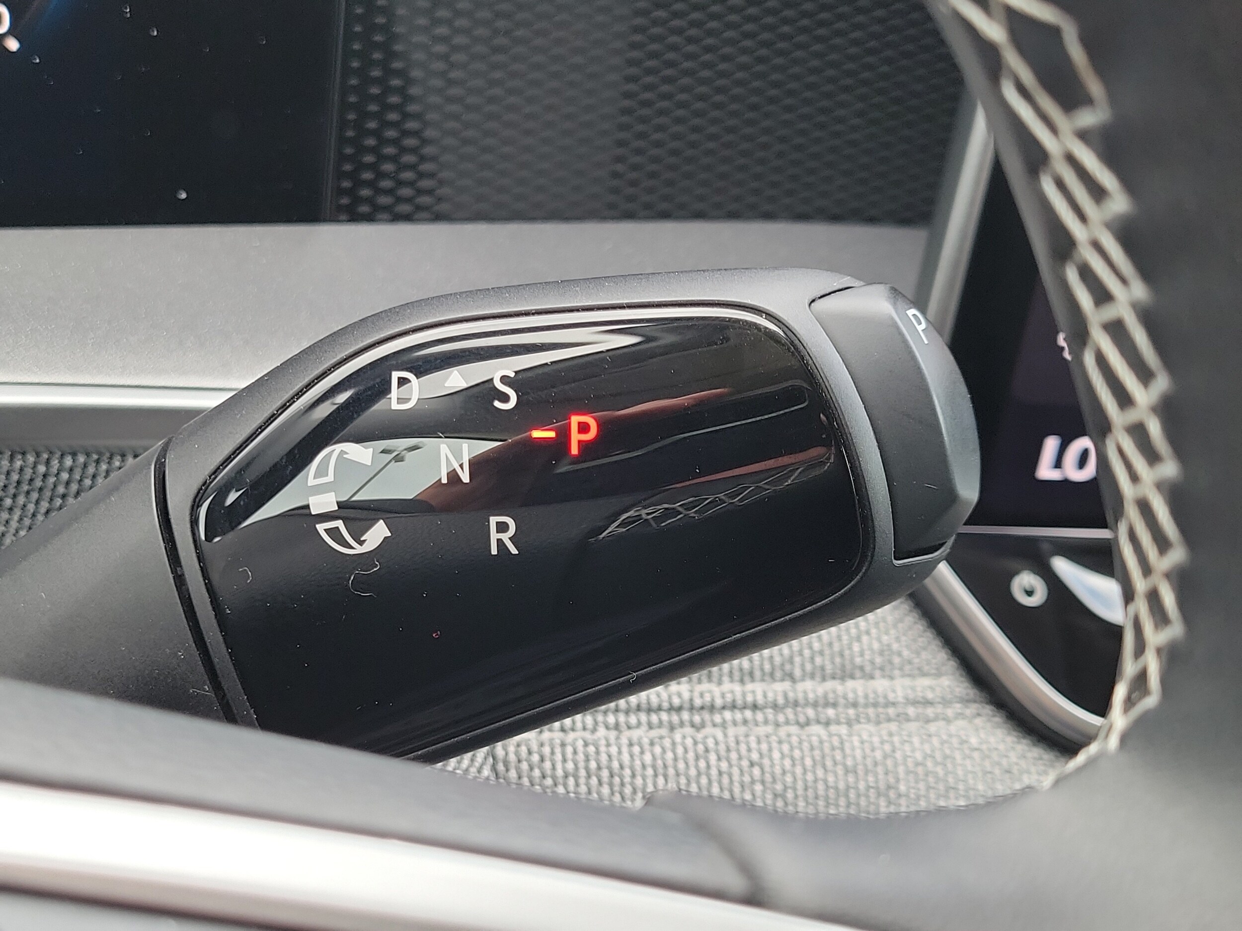2025 Volkswagen Tiguan S - Photo 28