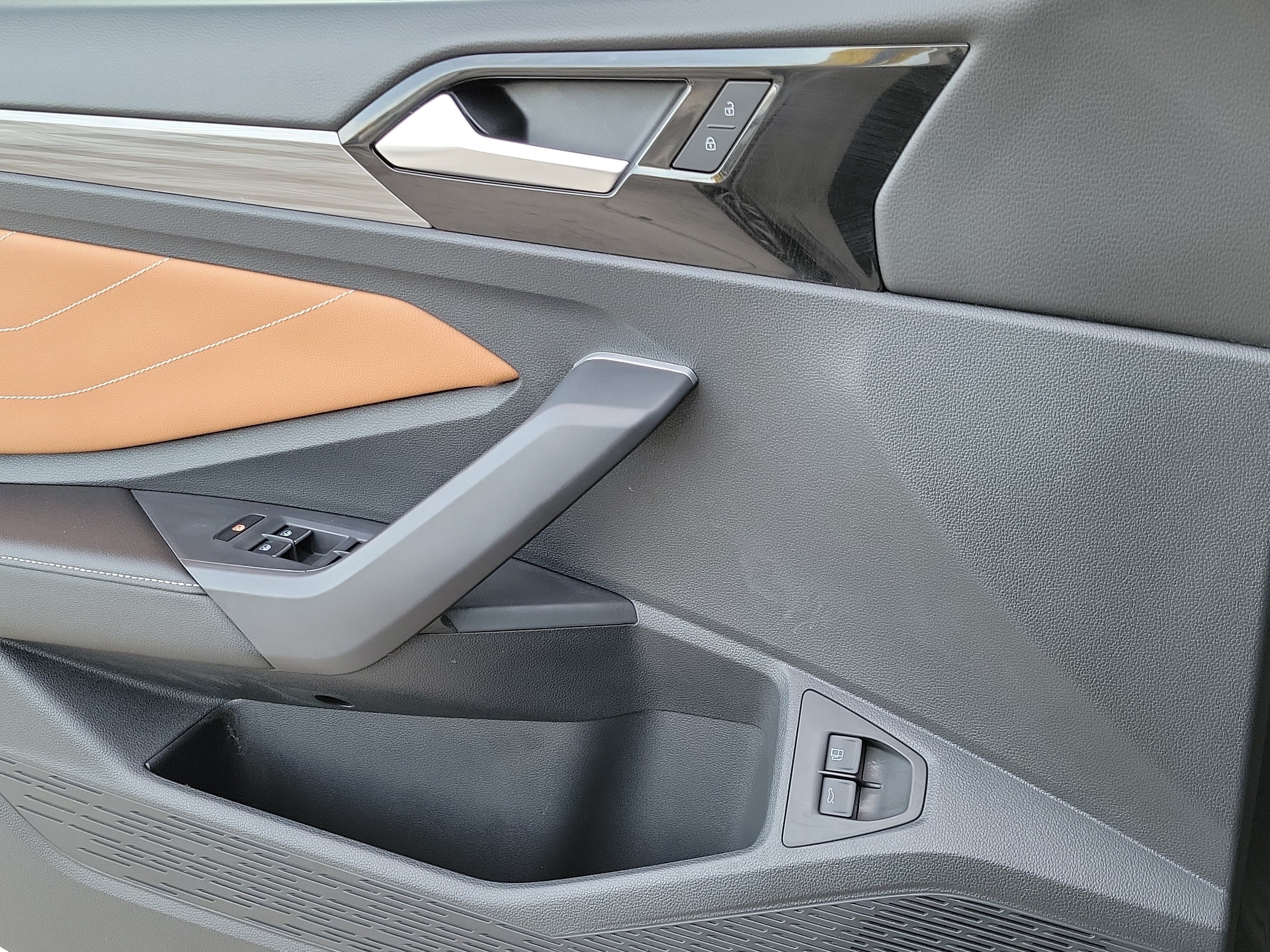 2024 Volkswagen Jetta SEL - Photo 20