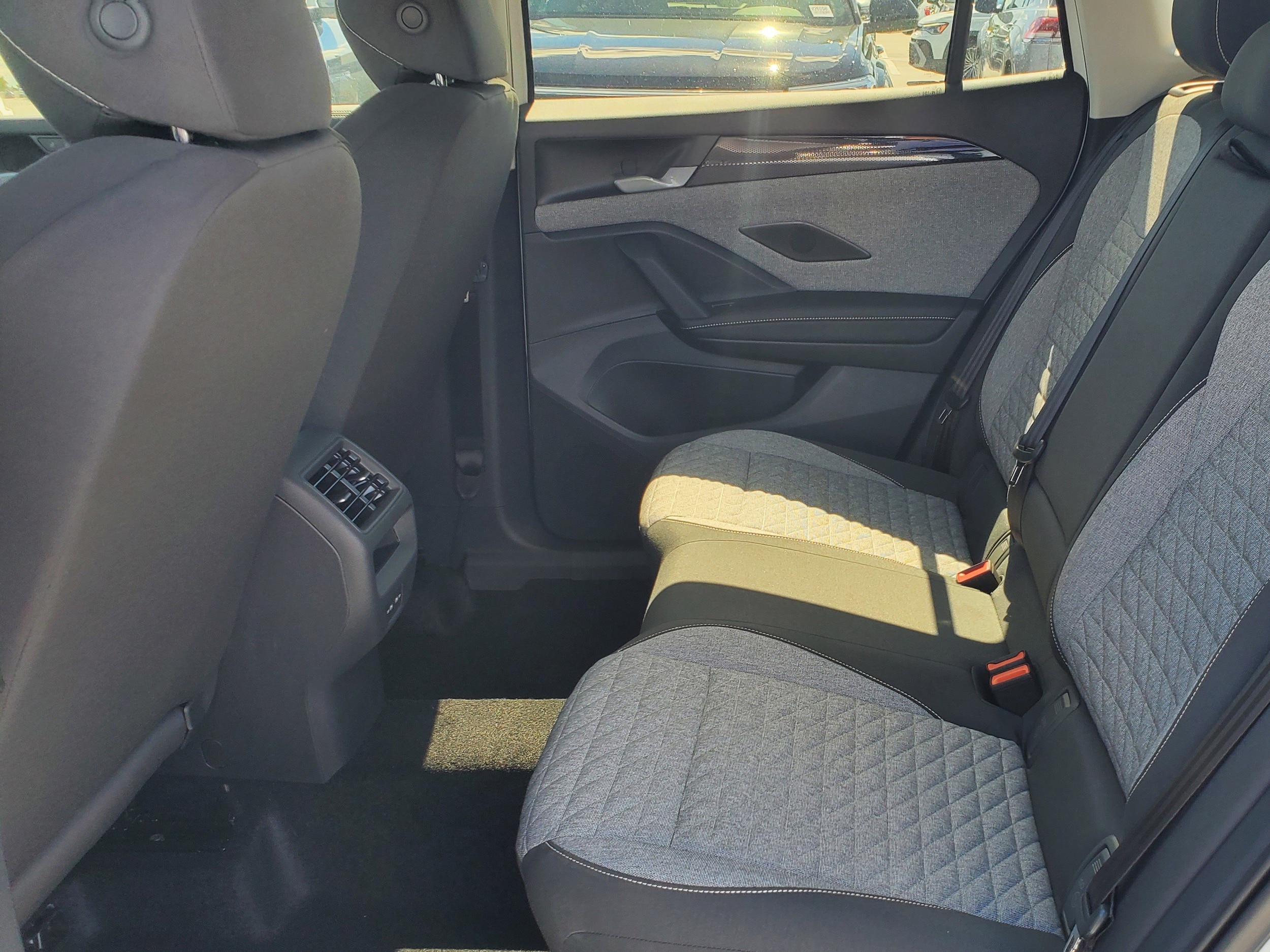 2026 Volkswagen Tiguan S - Photo 6