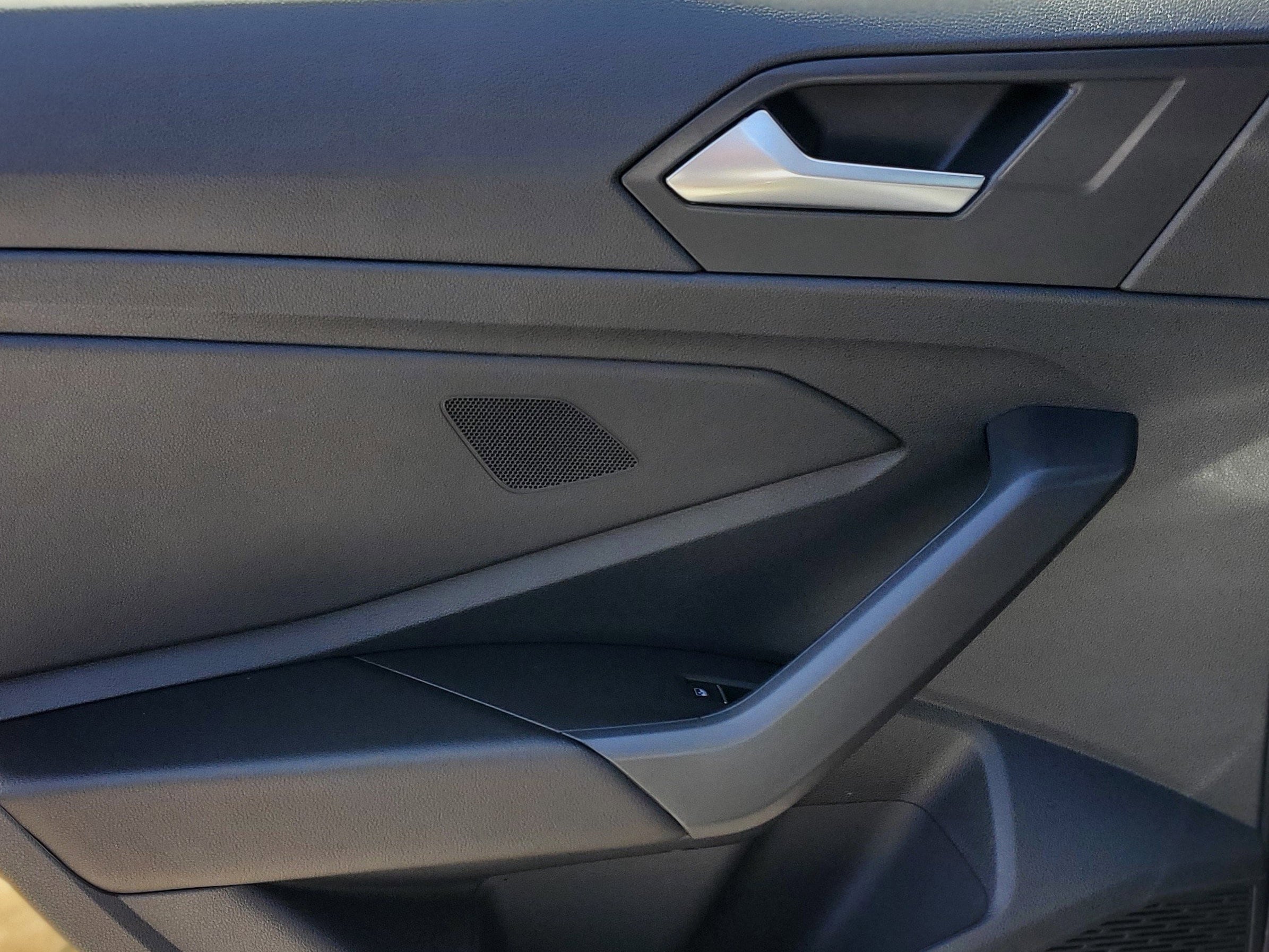 2026 Volkswagen Jetta Sport - Photo 8