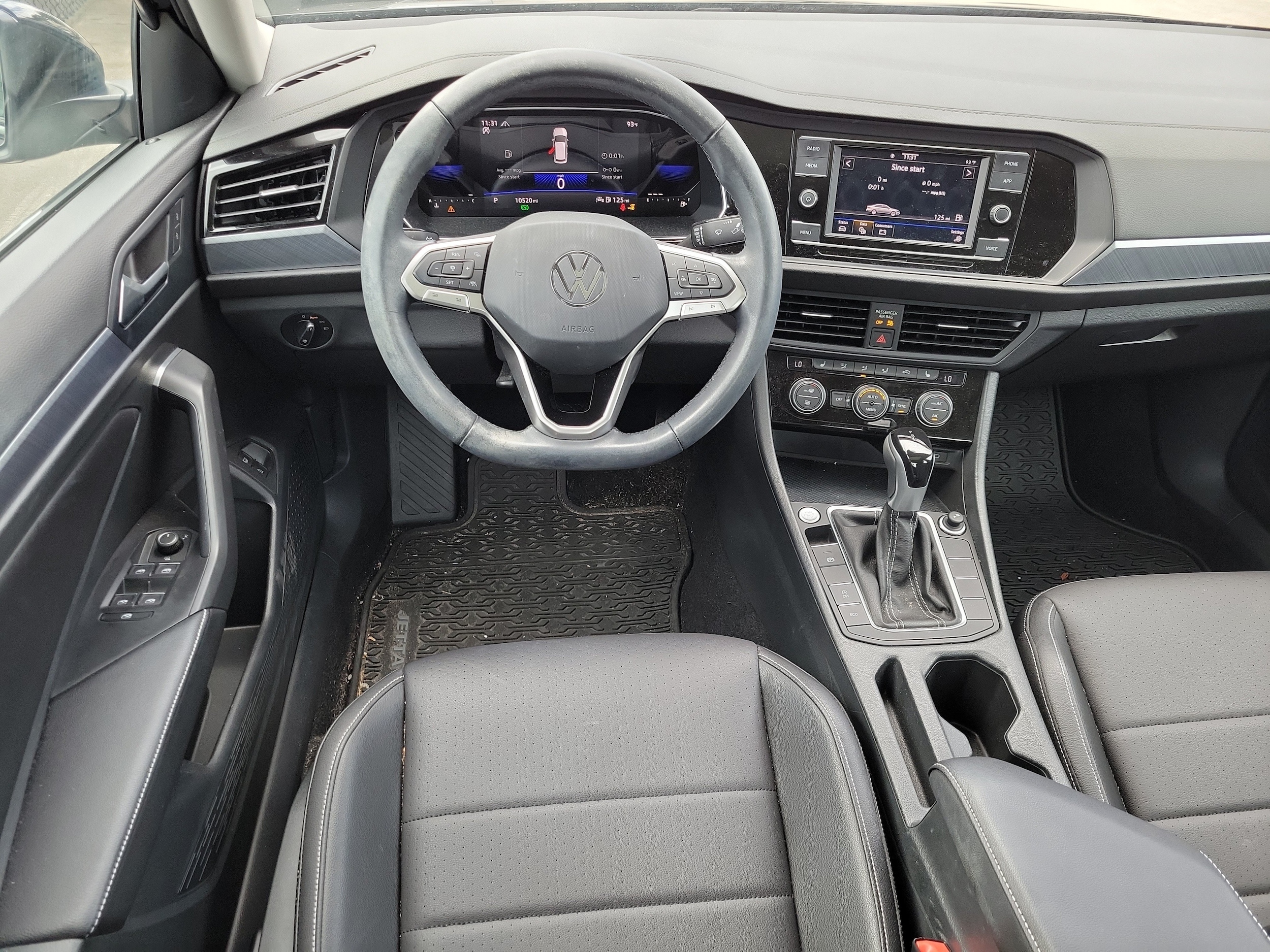 2023 Volkswagen Jetta SE - Photo 9