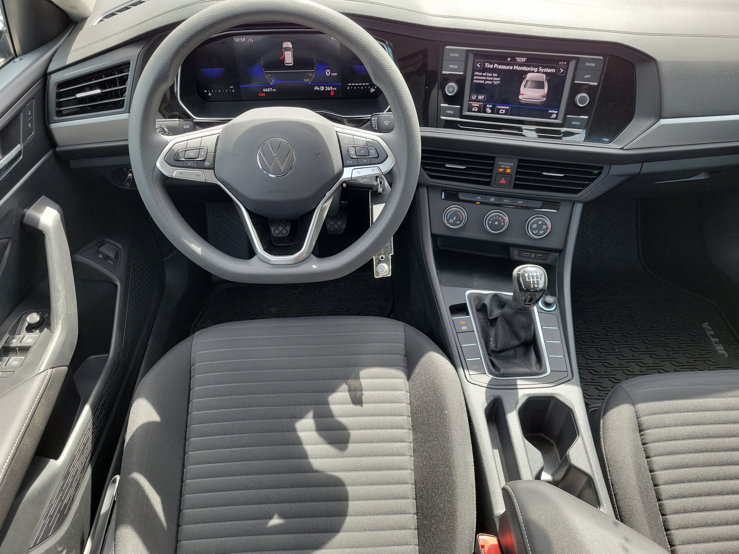 2023 Volkswagen Jetta S - Photo 11