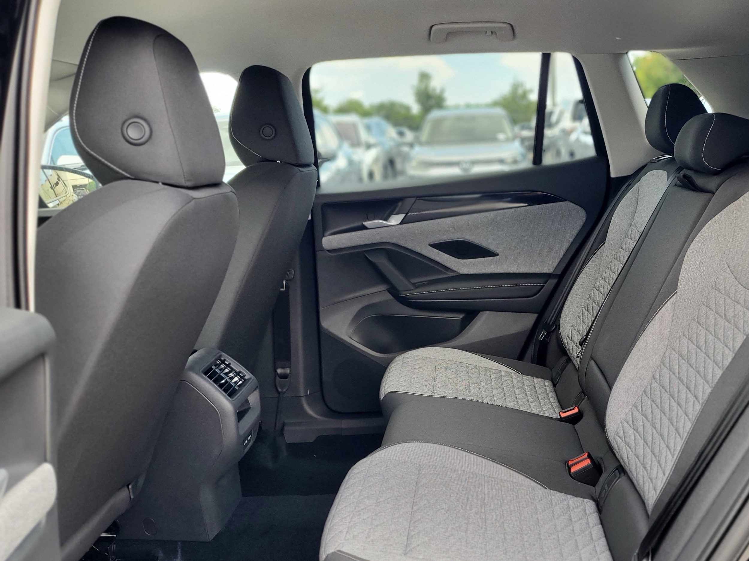 2026 Volkswagen Tiguan S - Photo 6