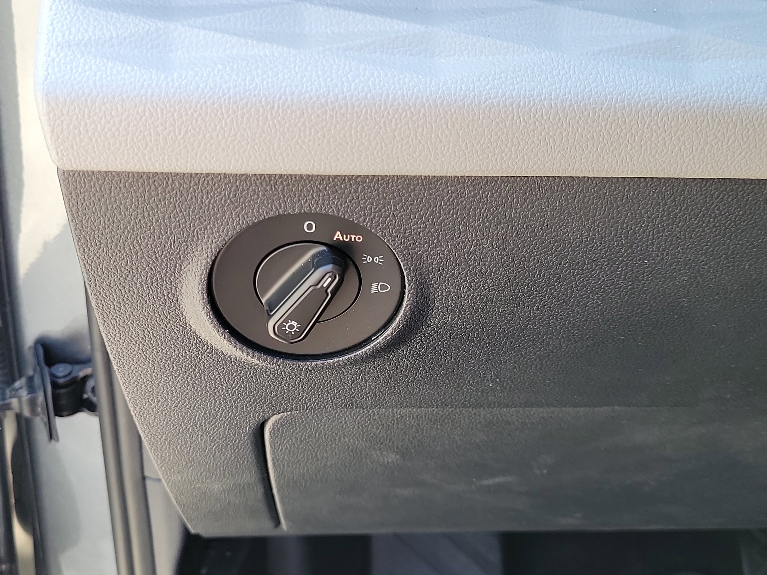 2024 Volkswagen Taos S - Photo 21
