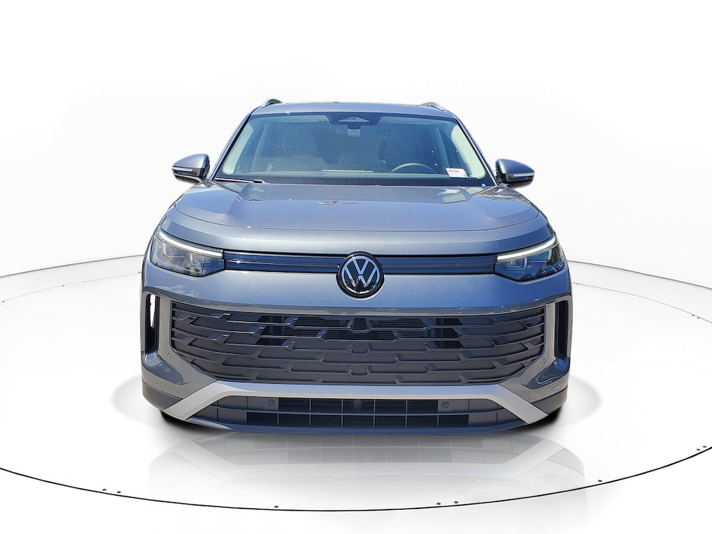 New 2026 Volkswagen Tiguan 2.0T SE SUV
